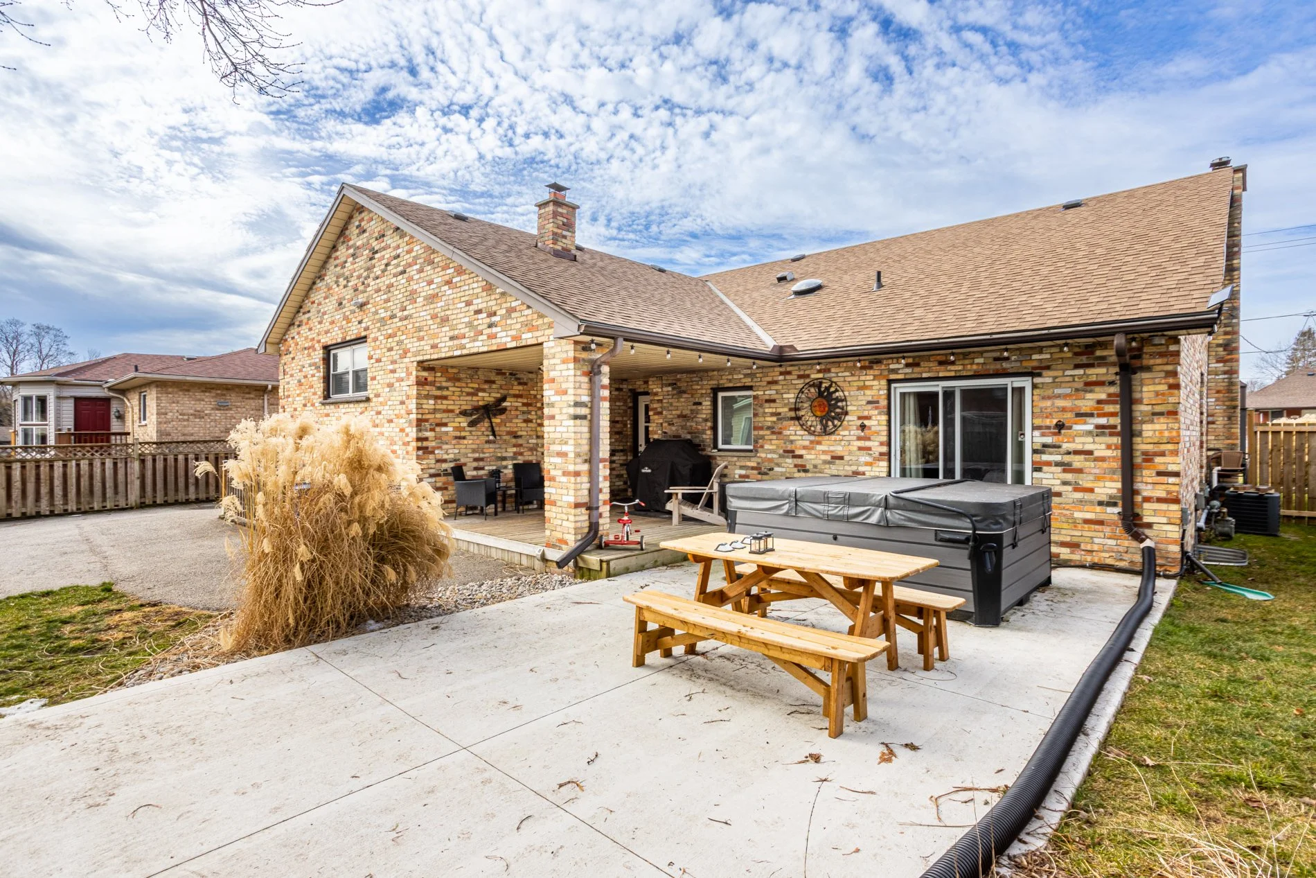 218 Highbury Ave-37.jpg