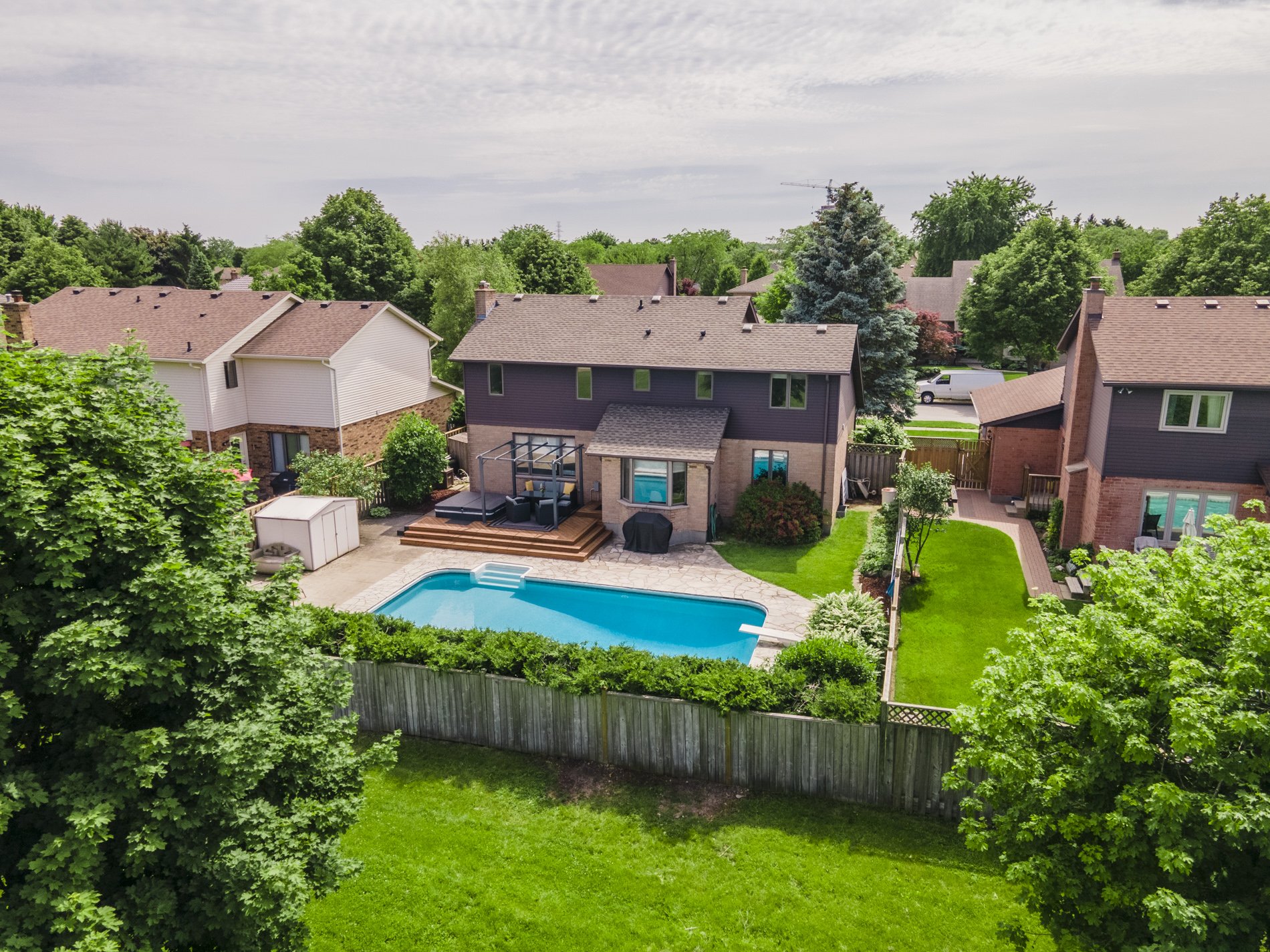 70 Thumnderbird Cres_52.JPG