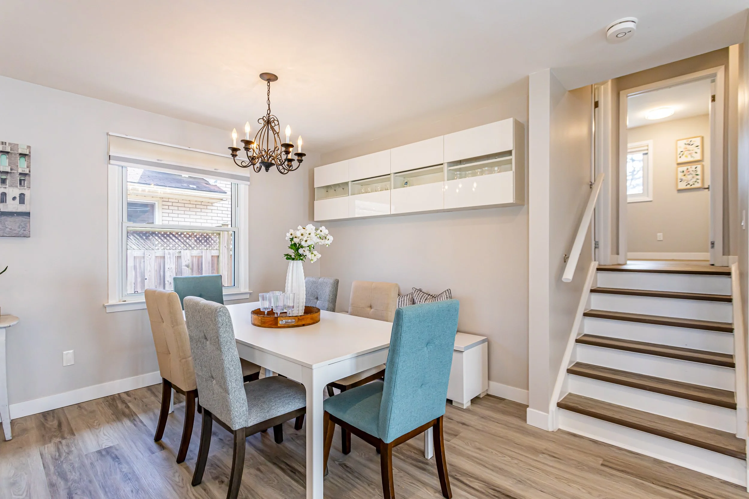 172 Wakefield Cres-14.jpg