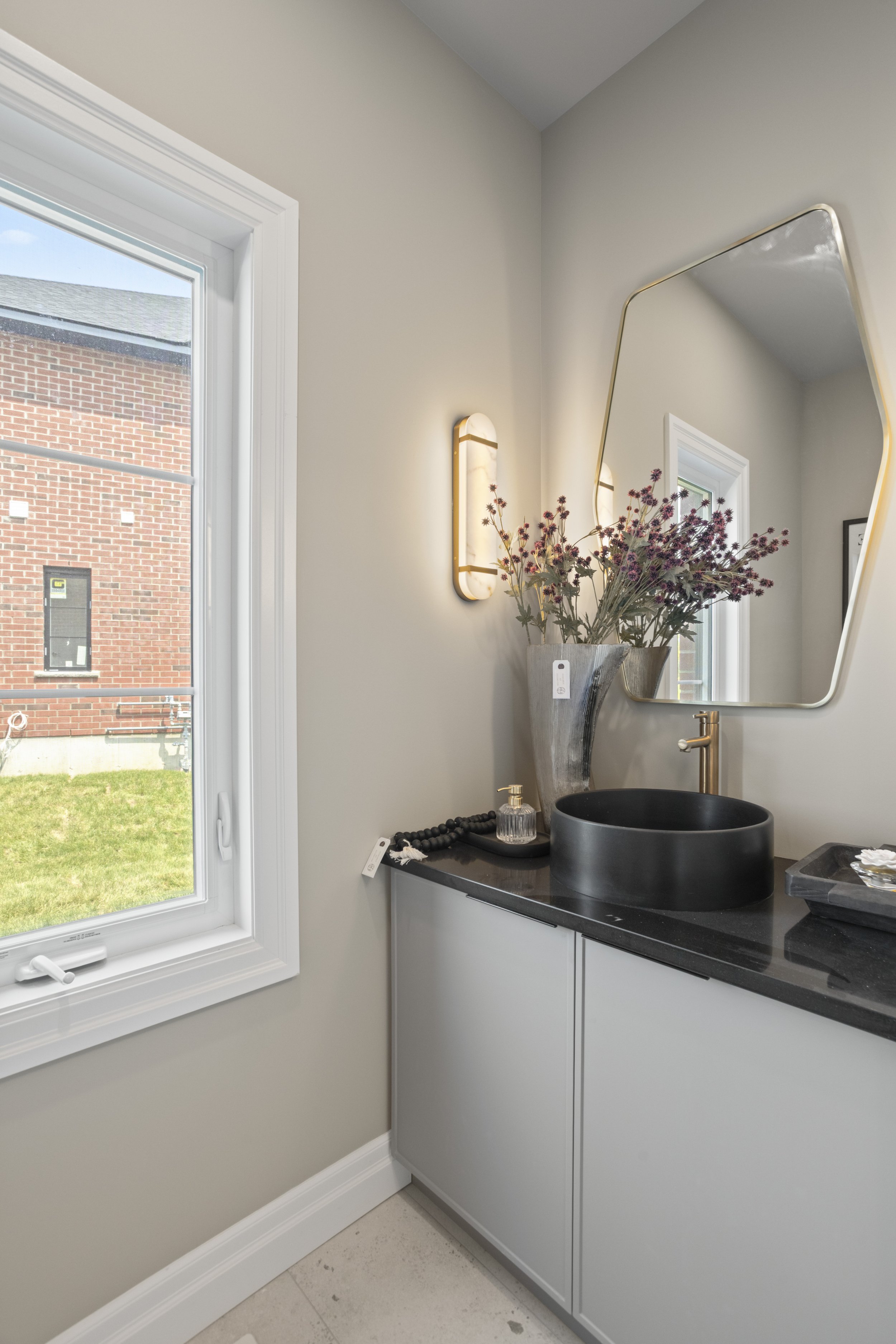 6973 Heathwoods Ave -24.jpg