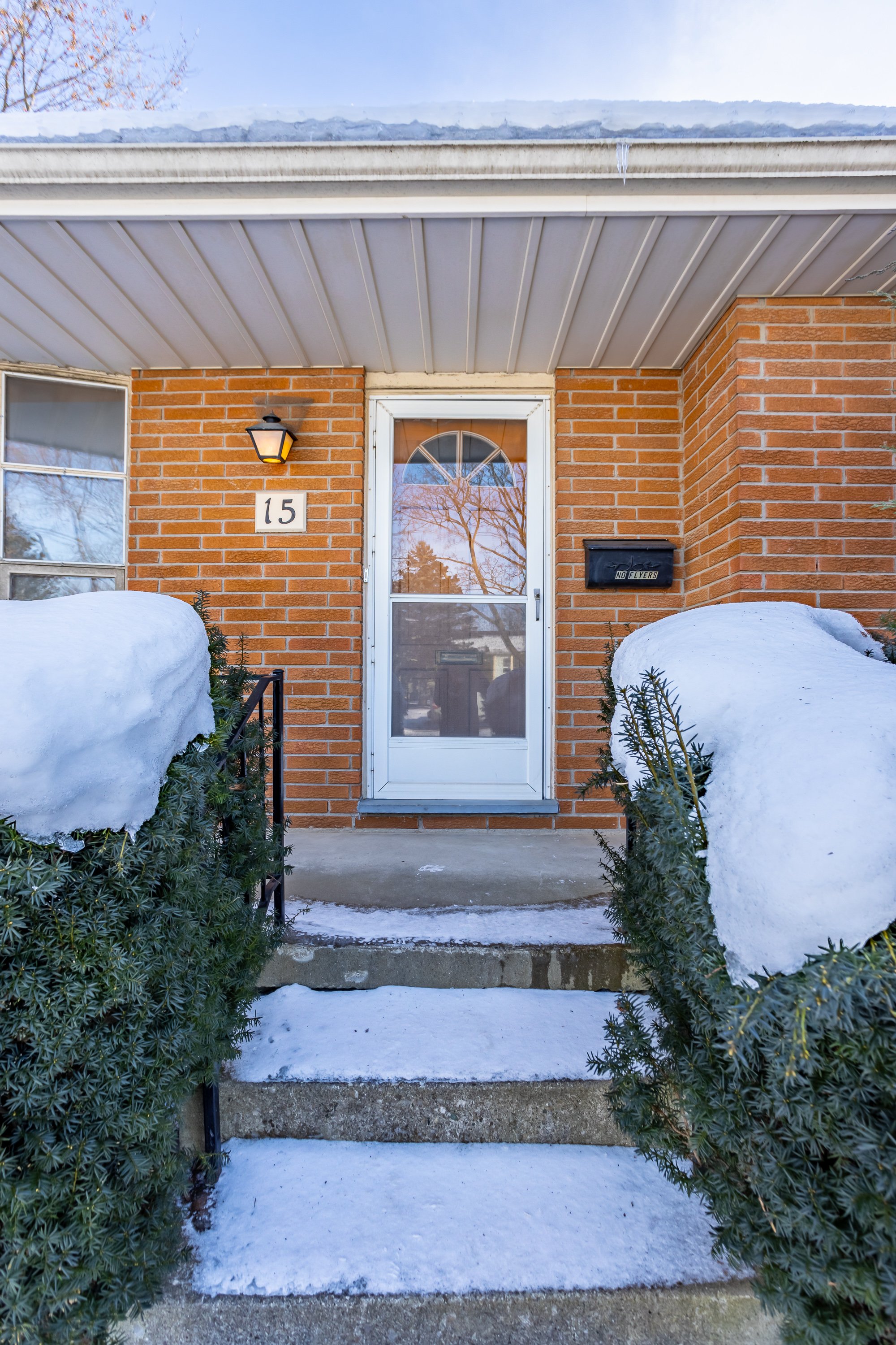 15 Cumberland Cres-5.jpg