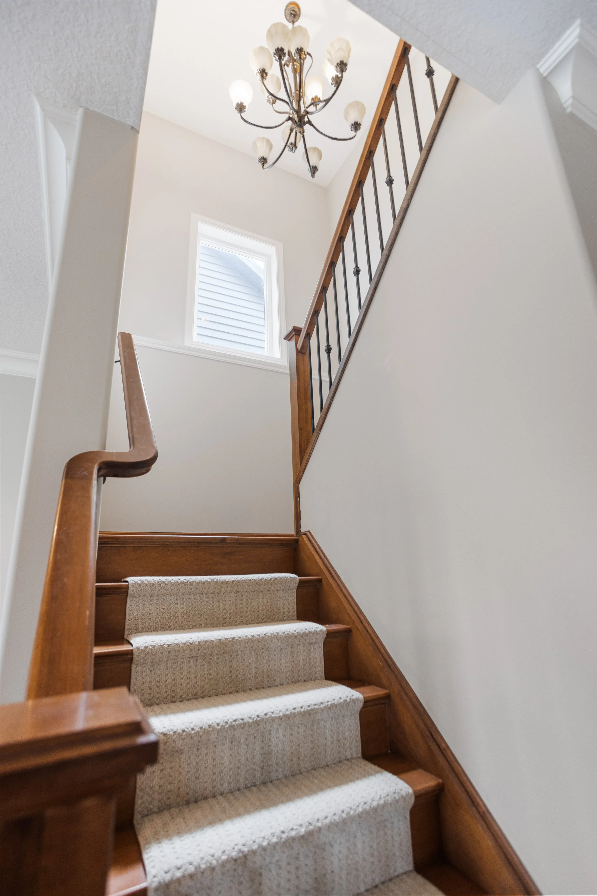 6621 Navin Cres -20.jpg