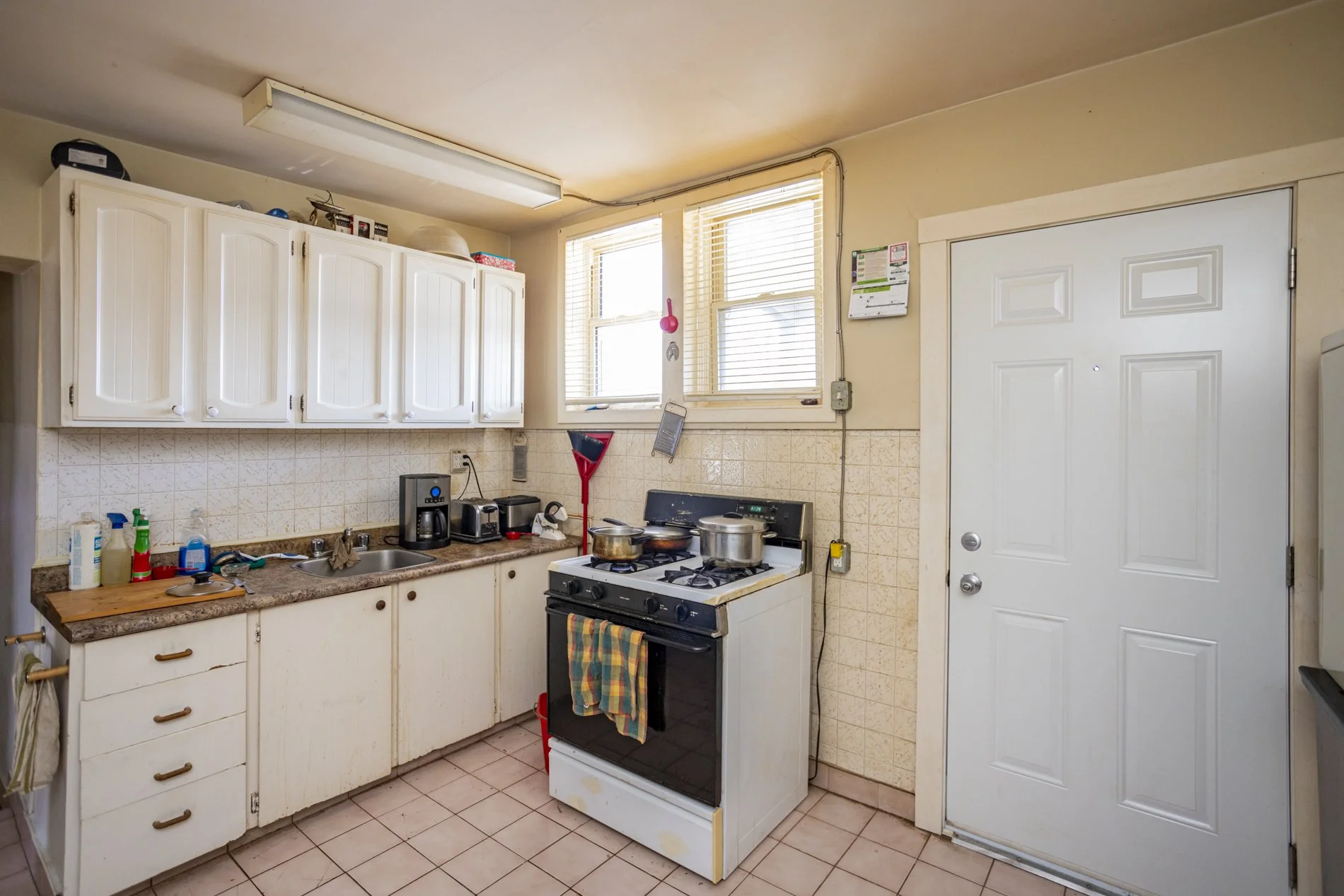 508 Horton St E_08.JPG