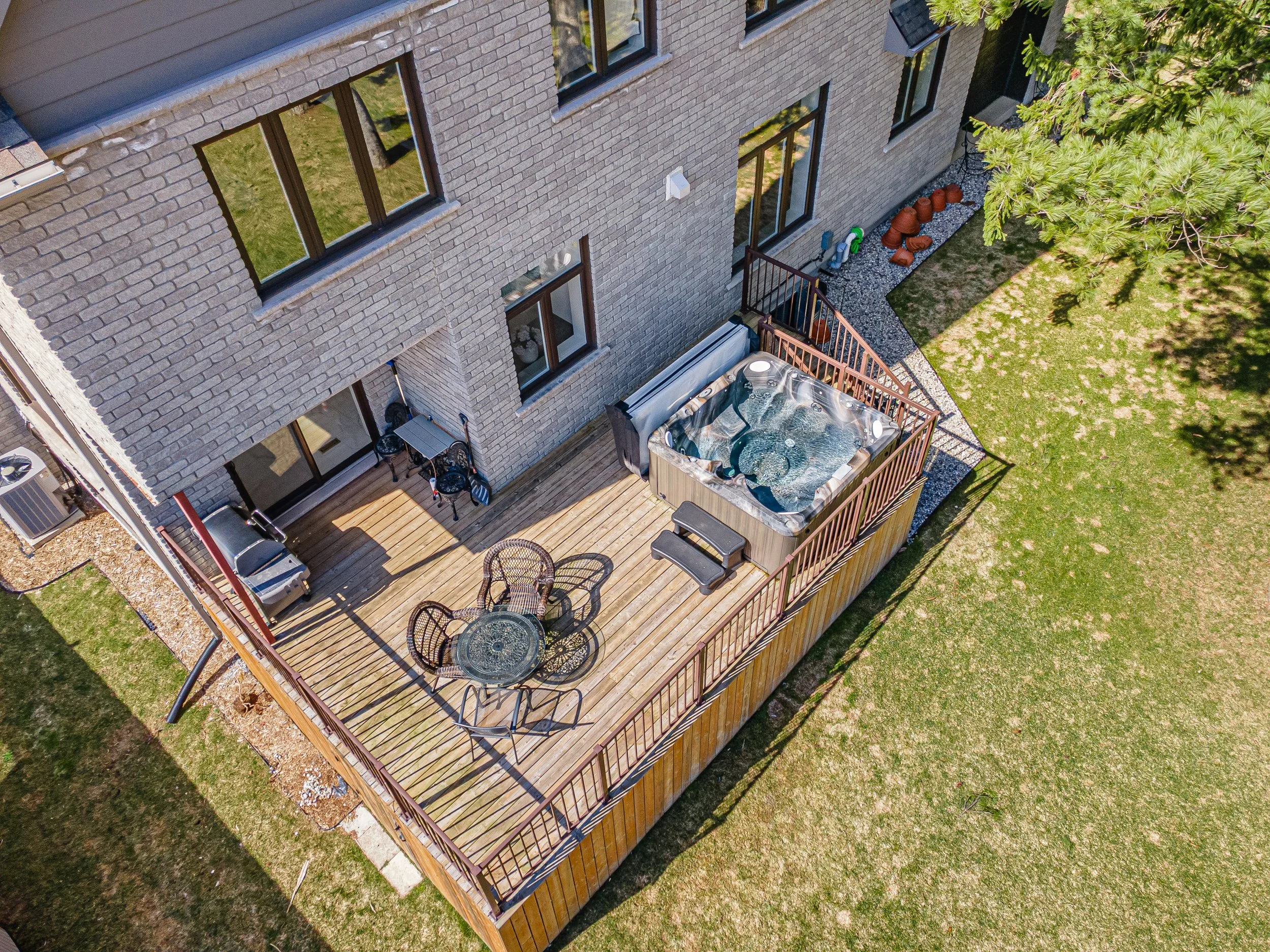 2-159 Windermere Rd-83.jpg