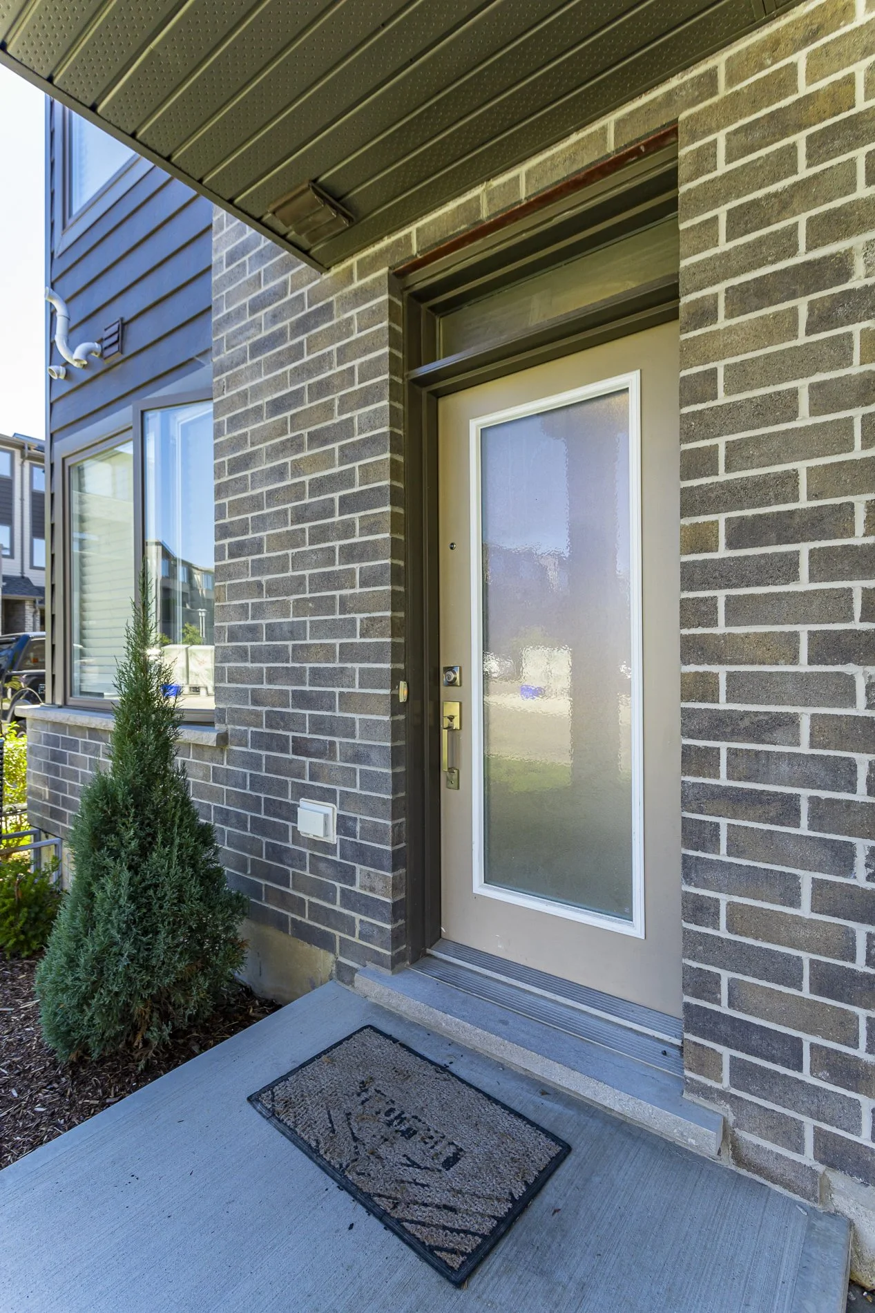 100-1960 Dalmagarry Rd_07.jpg