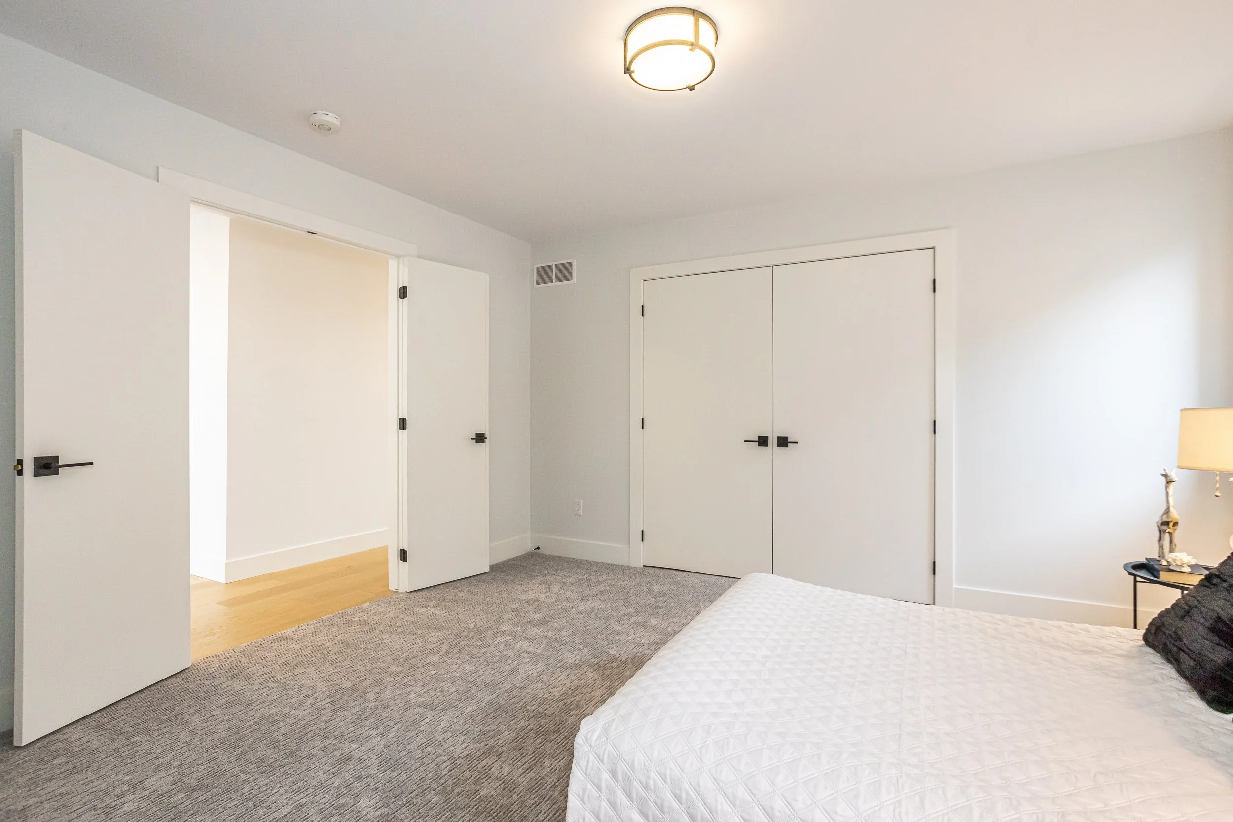 157 Crestview Dr-33.jpg