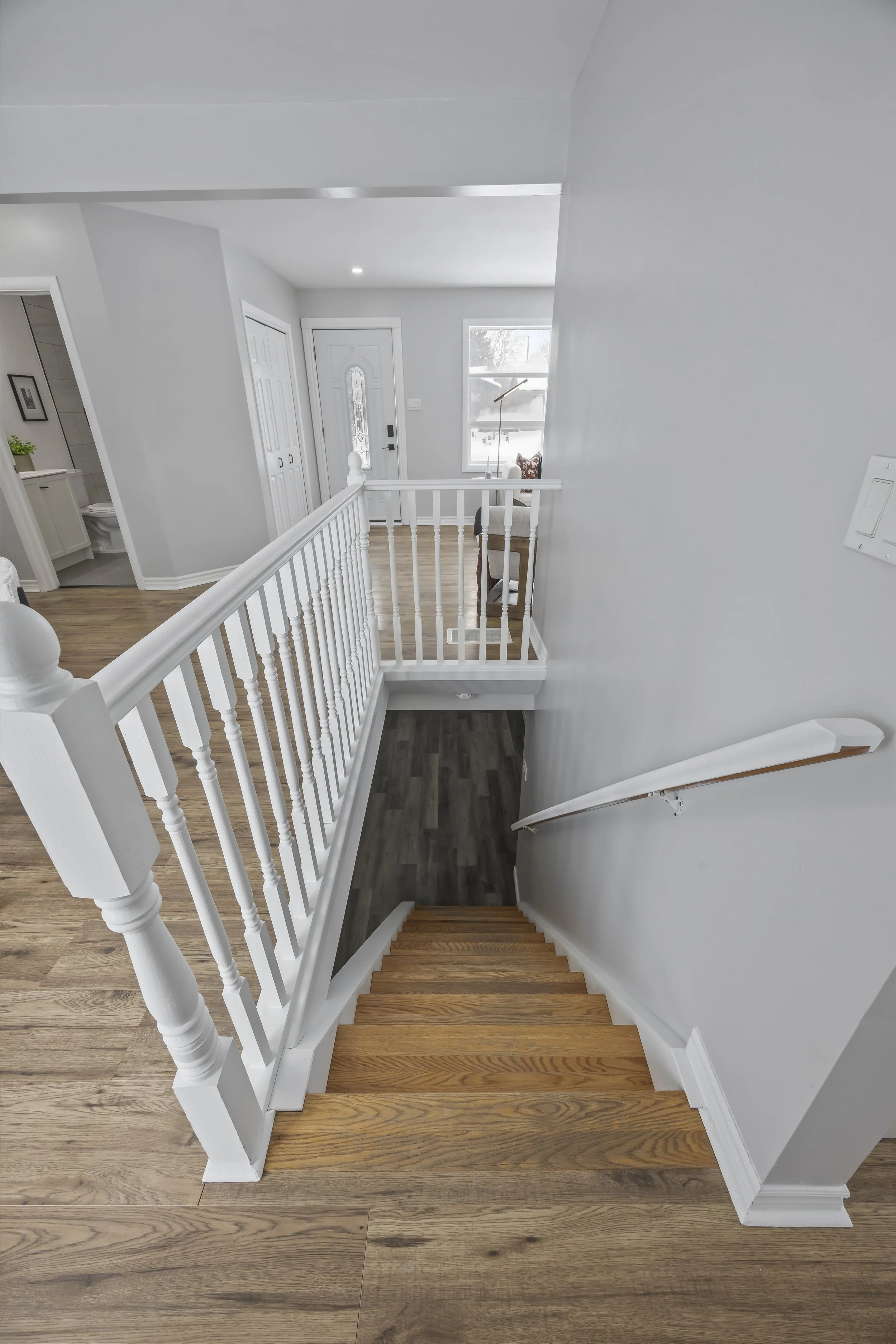 149 Jasper Cres -24.JPG