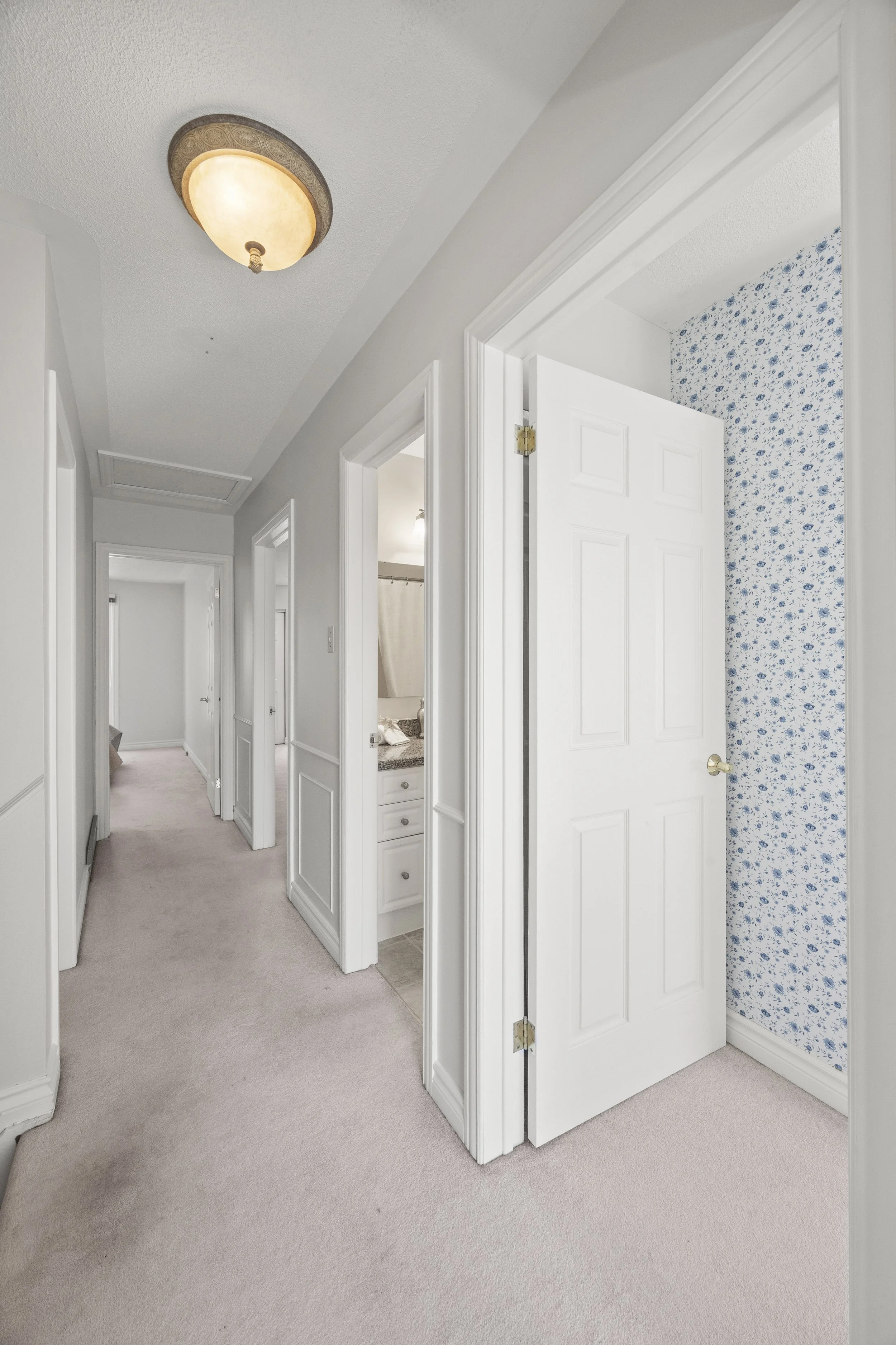 923 Farnham Rd -25.JPG