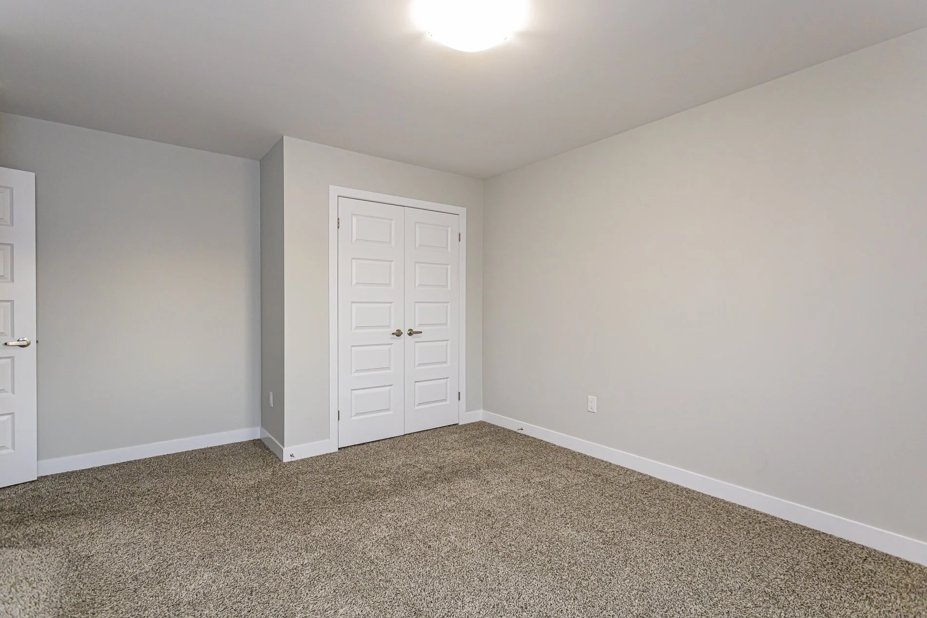 1285 Twilite Blvd_29.jpg