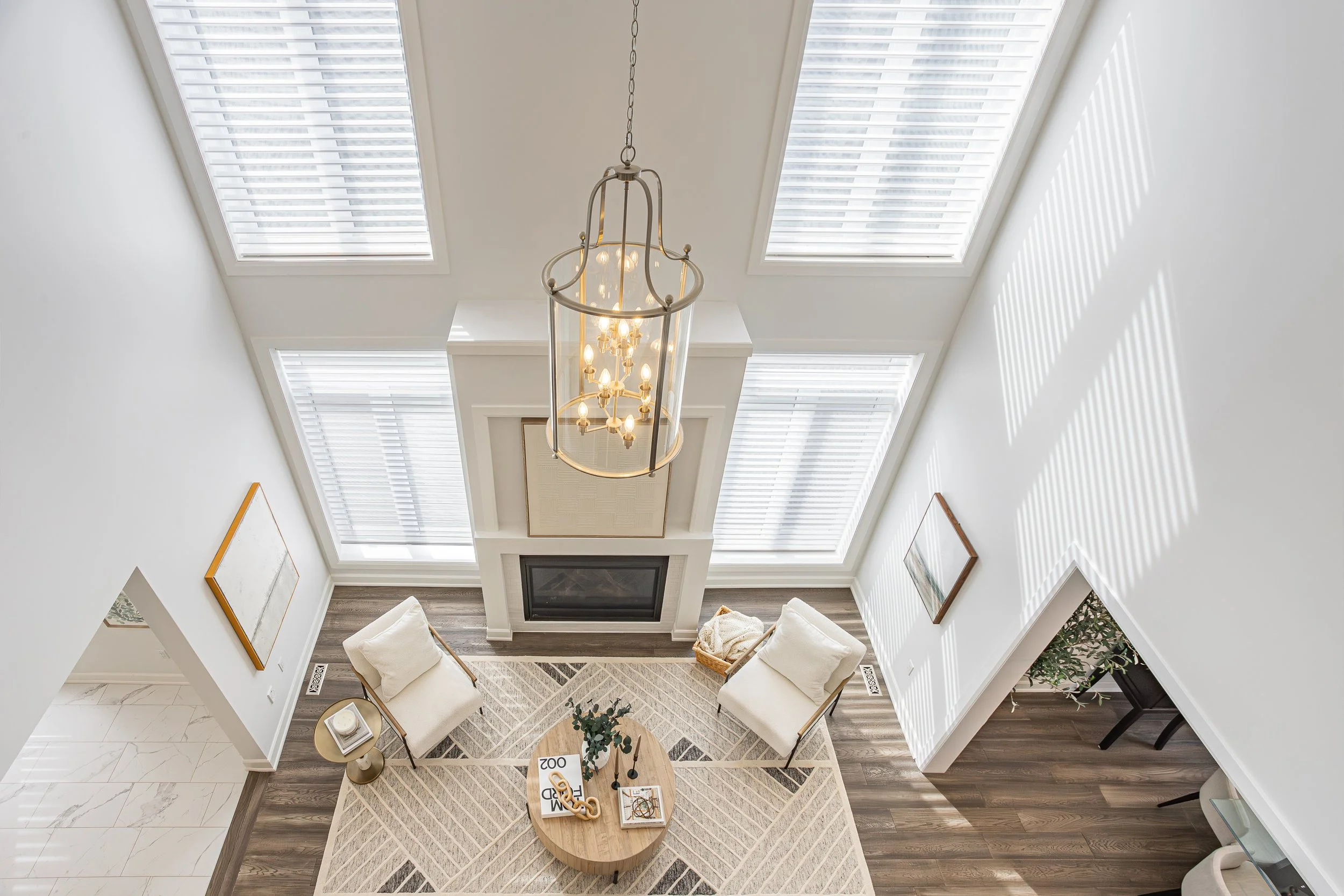 2-159 Windermere Rd-14.jpg