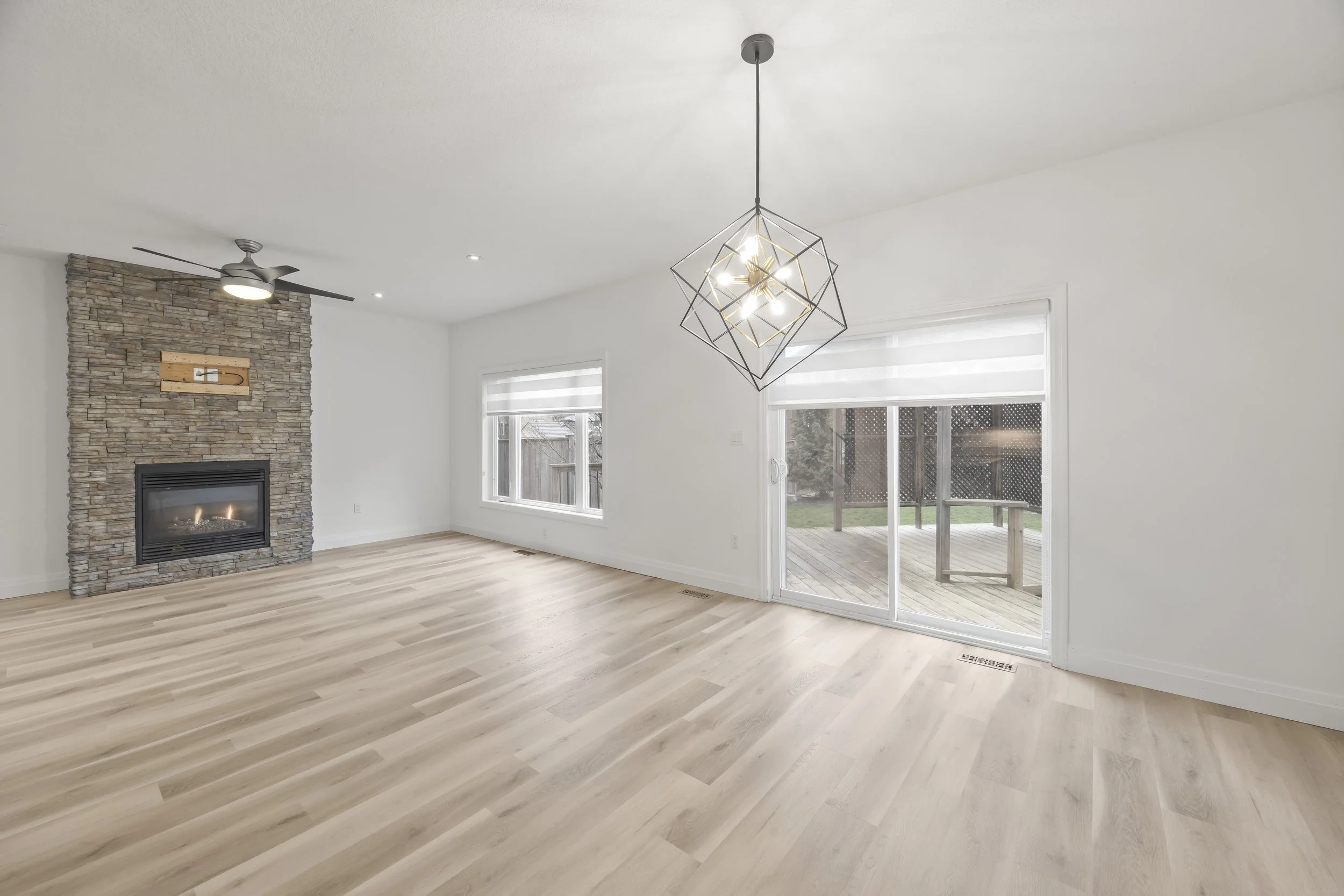 3079 Pomeroy Ln -15.JPG