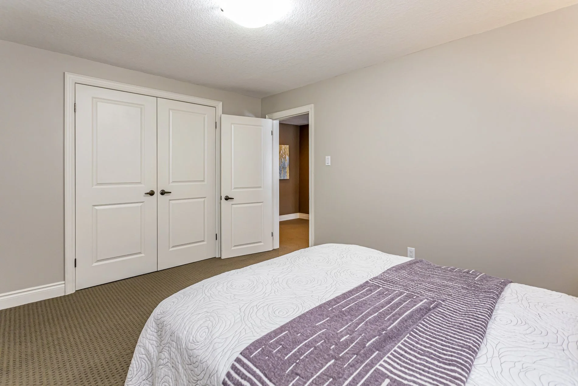 2161 Dogwood Cres_46.JPG