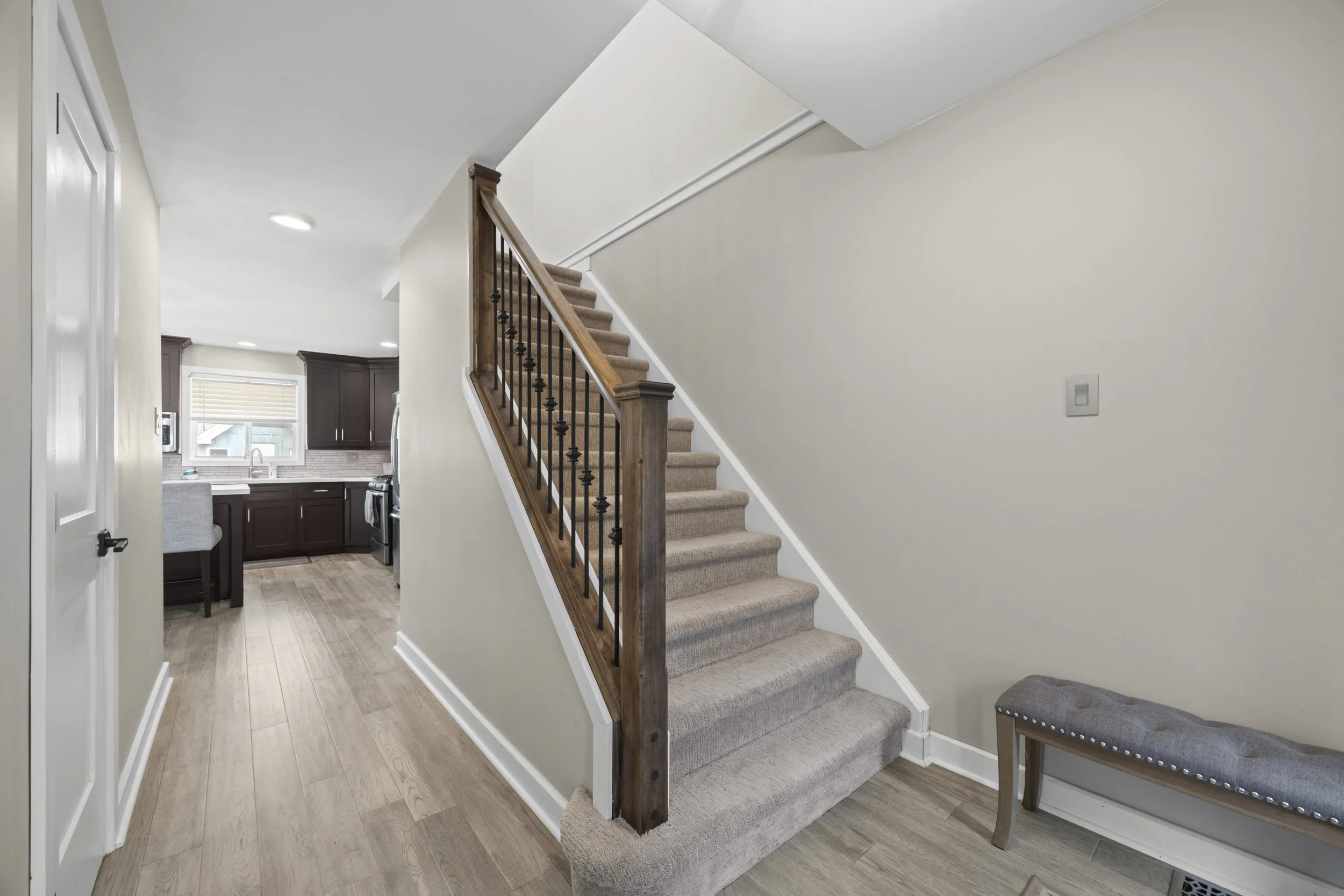 43 Meredith Dr -06.JPG