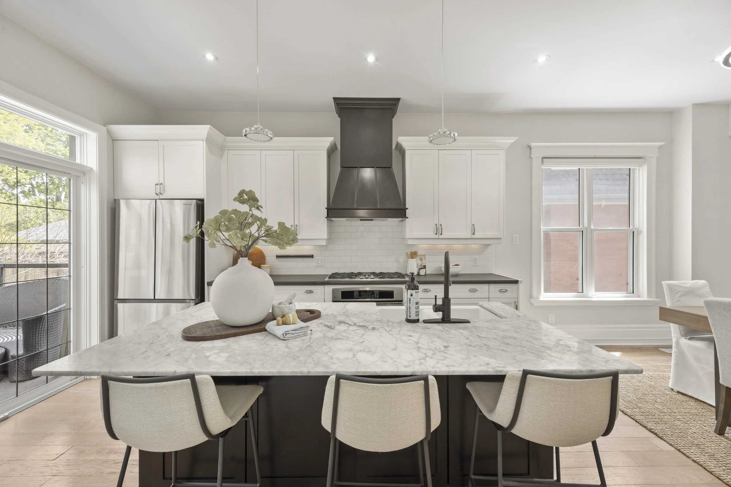 28 Renwick Ave -17.JPG