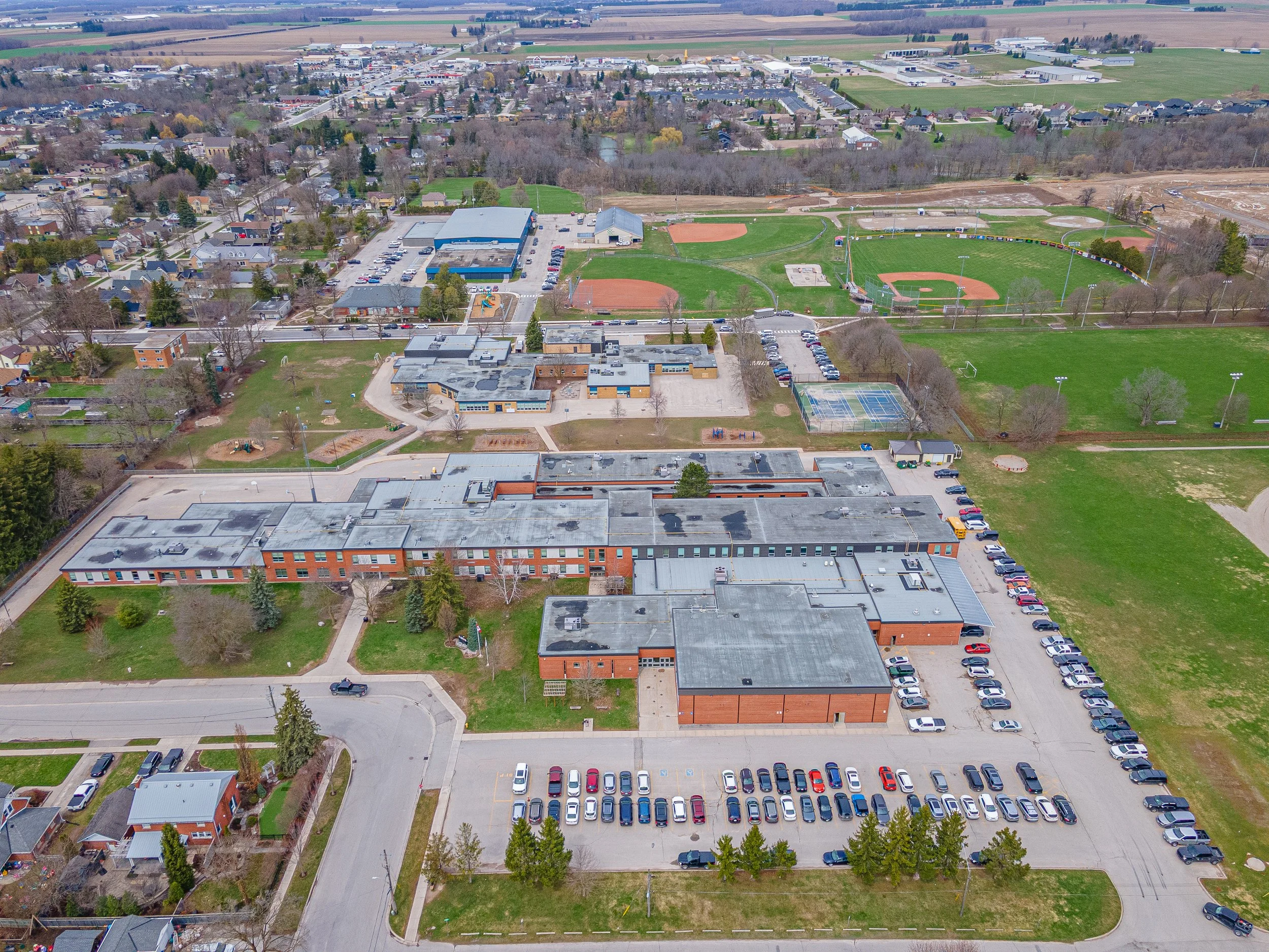 100 Rowe Ave -48.jpg