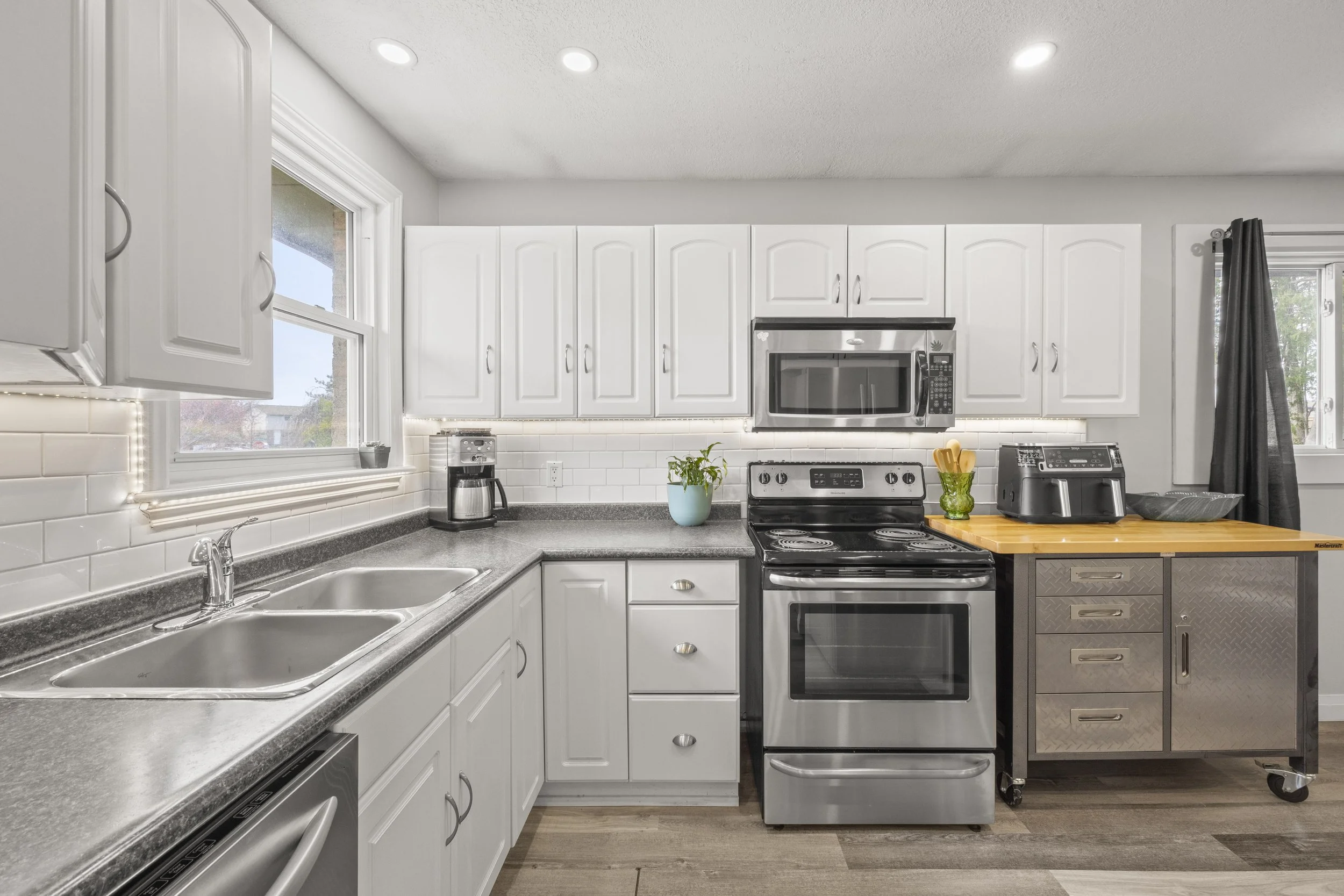 20 Gatewood Cres -14.JPG