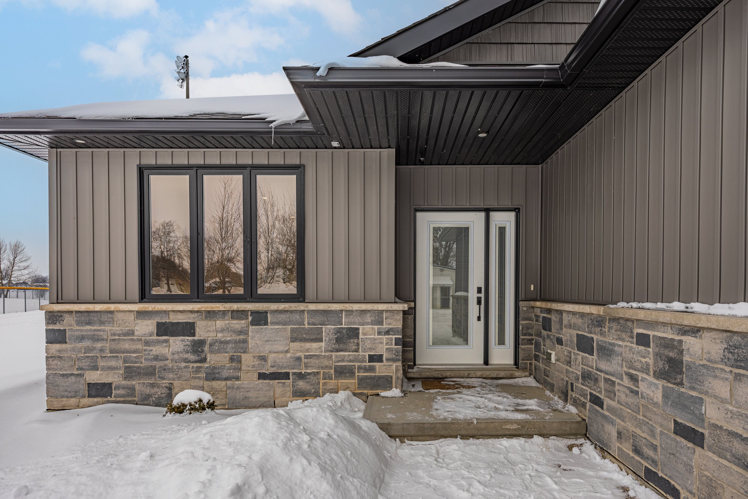 21 Middle St -05.jpg