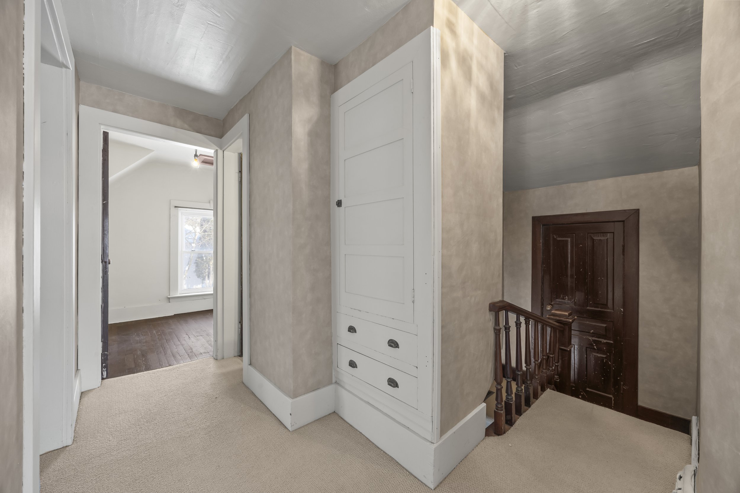 136 Queen St -19.JPG