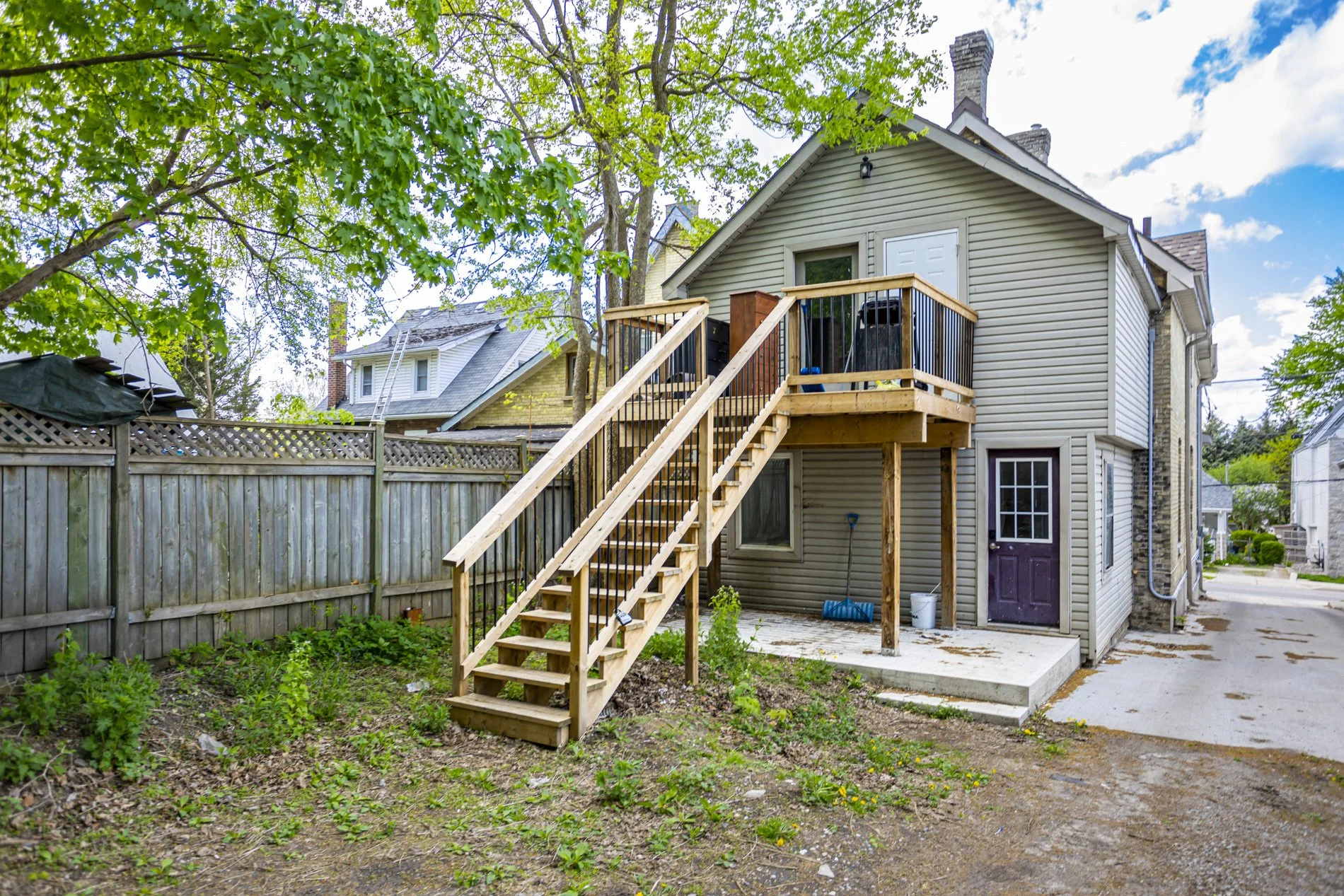 621 Dufferin Ave_30.JPG