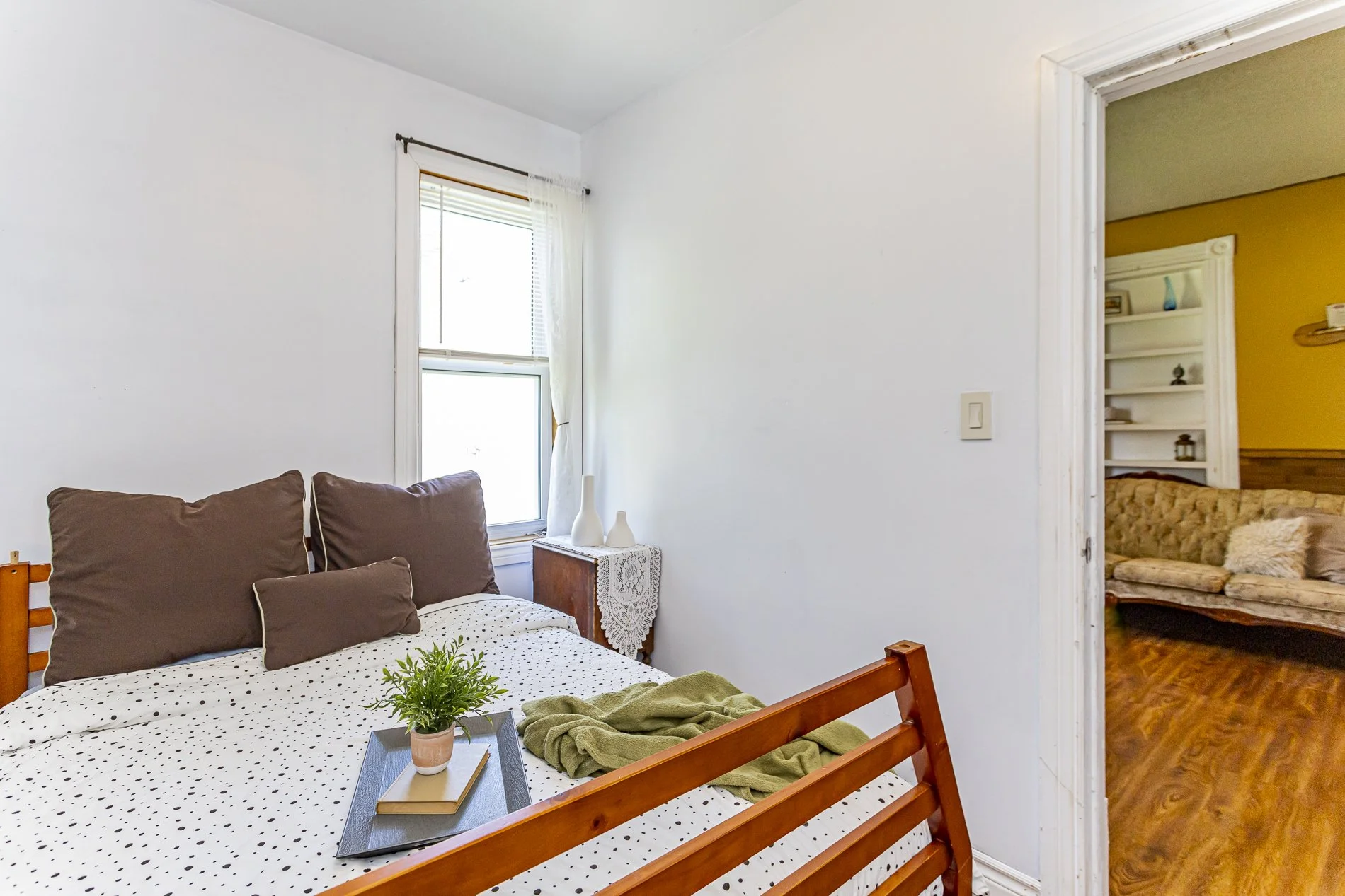 151 Simpson St_21.jpg