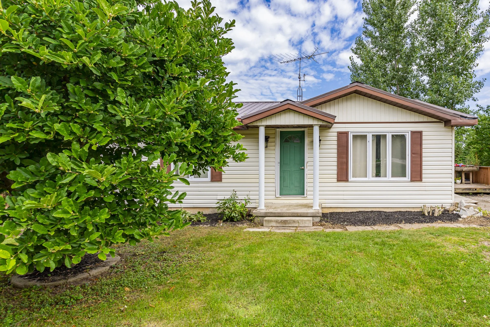 324097 Mount Elgin_20.jpg