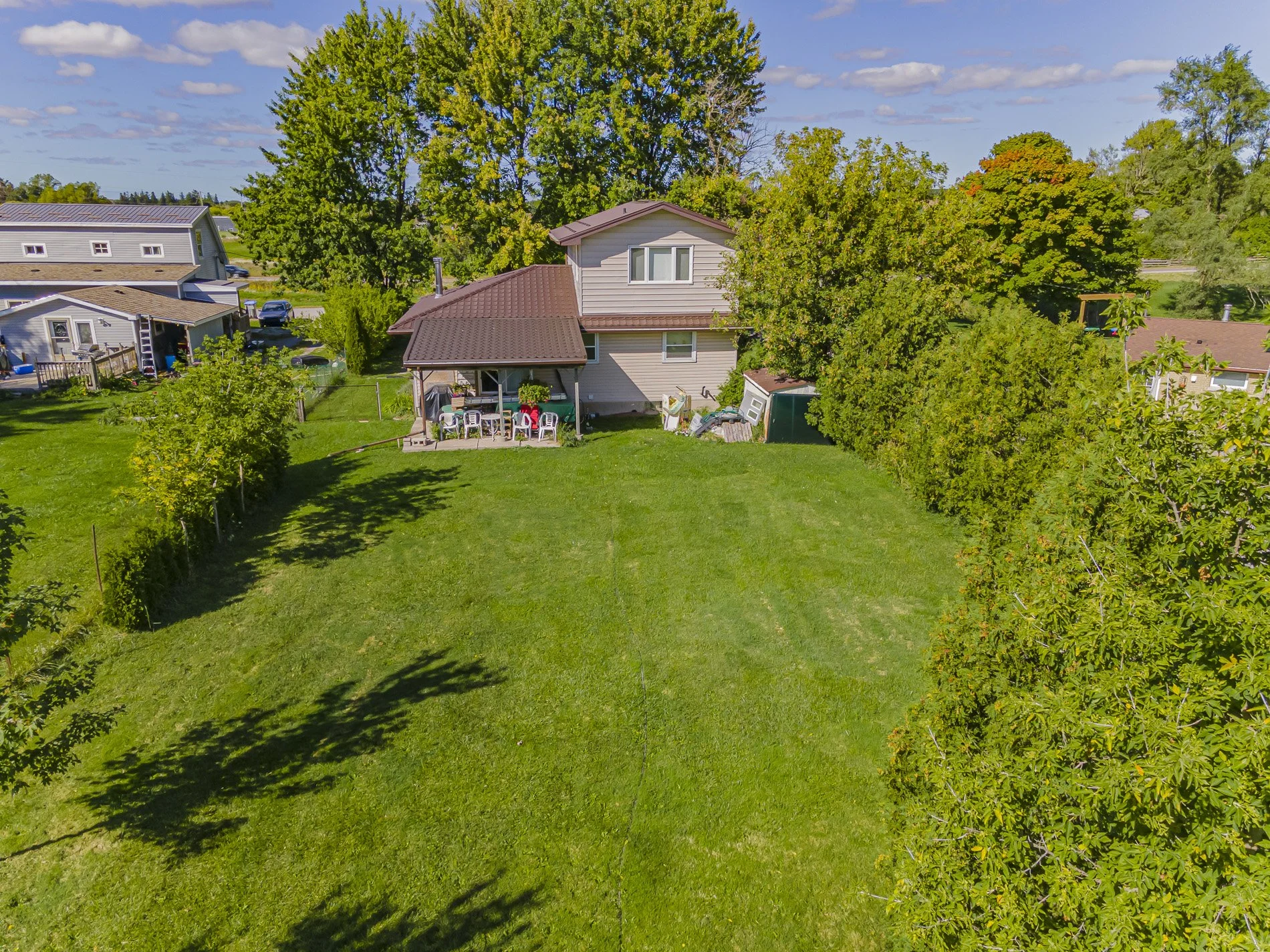 5657 Clandeboye Dr_27.jpg