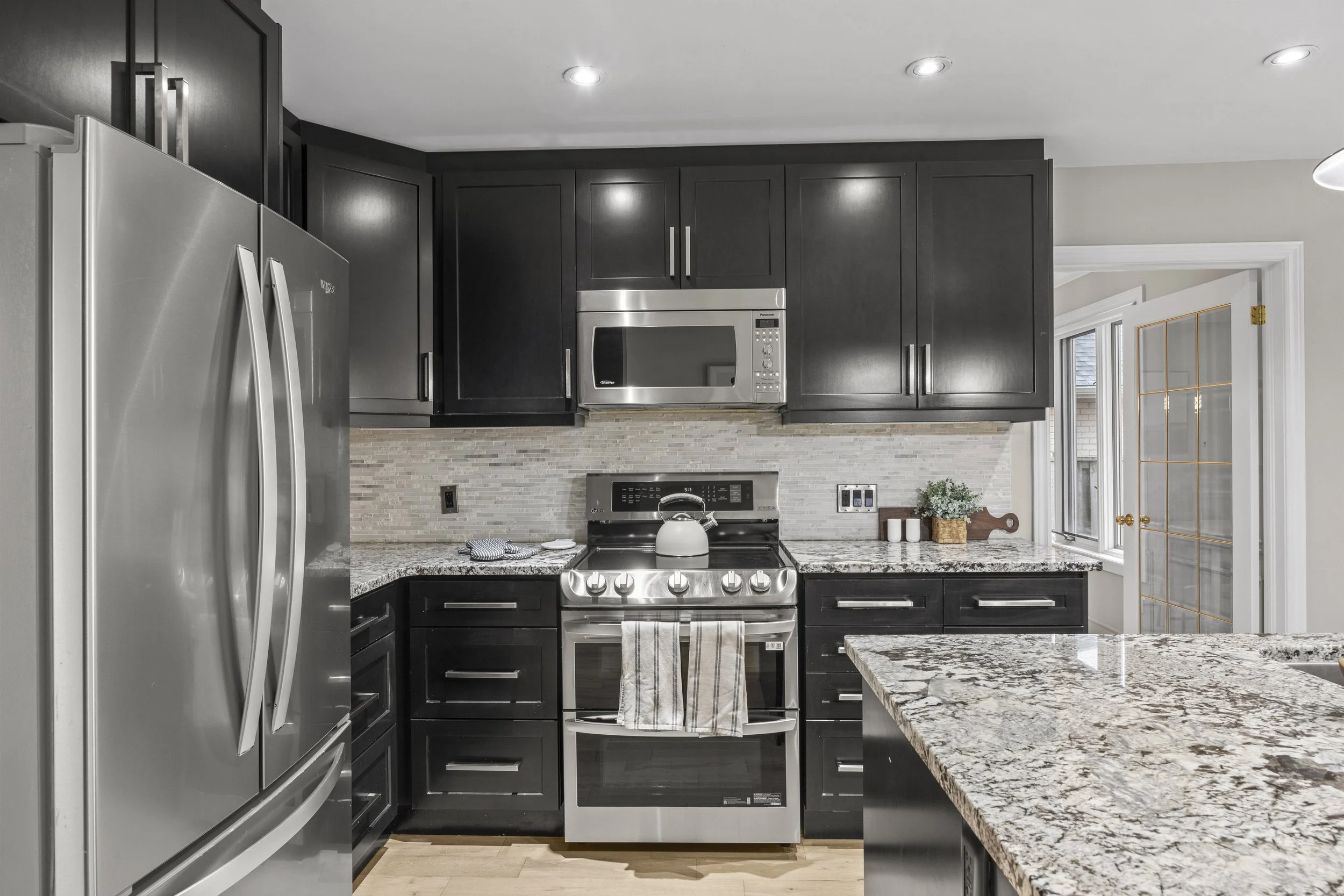 940 Manchester Rd -16.JPG