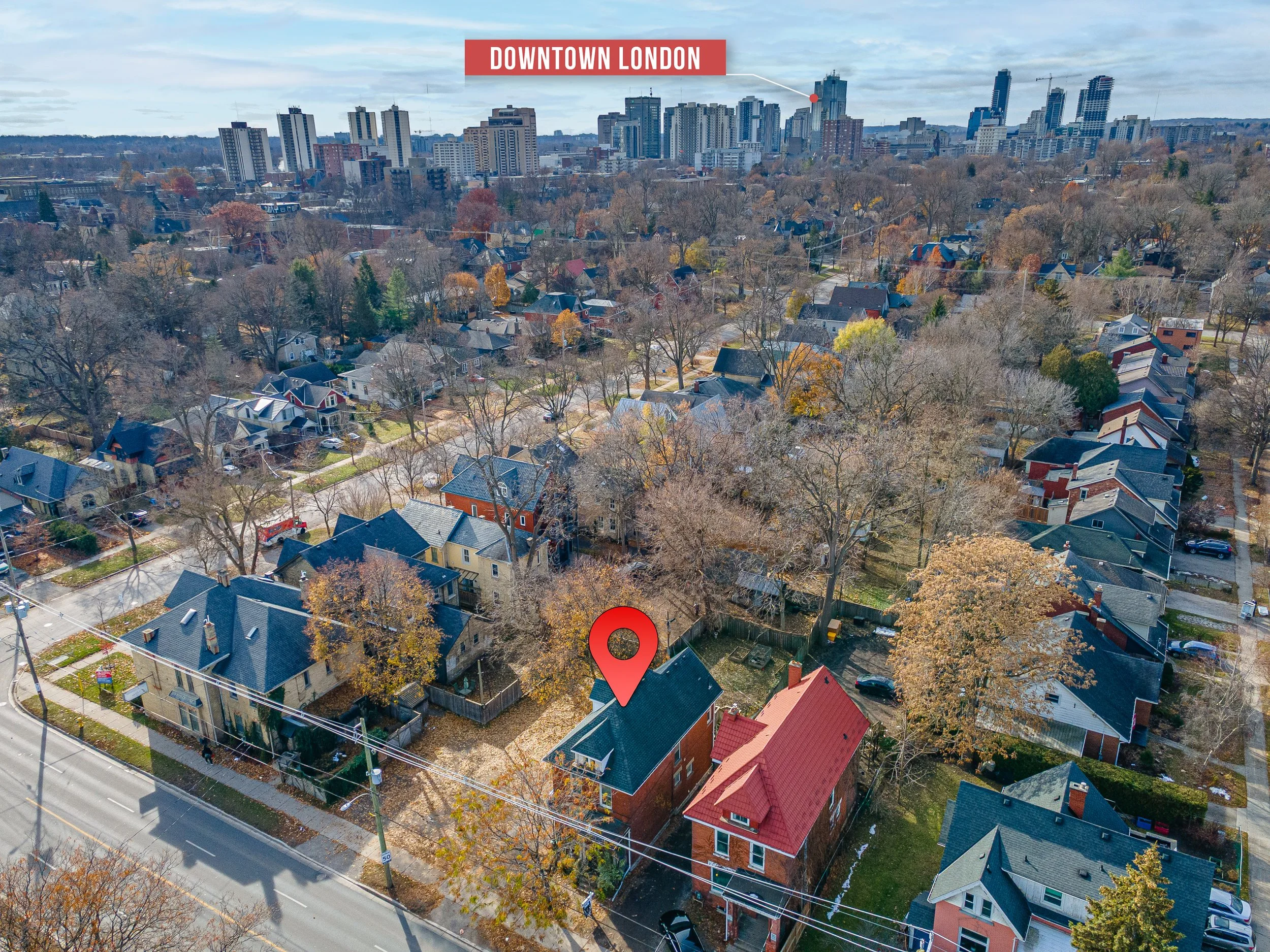 551 Adealide St North -45.jpg
