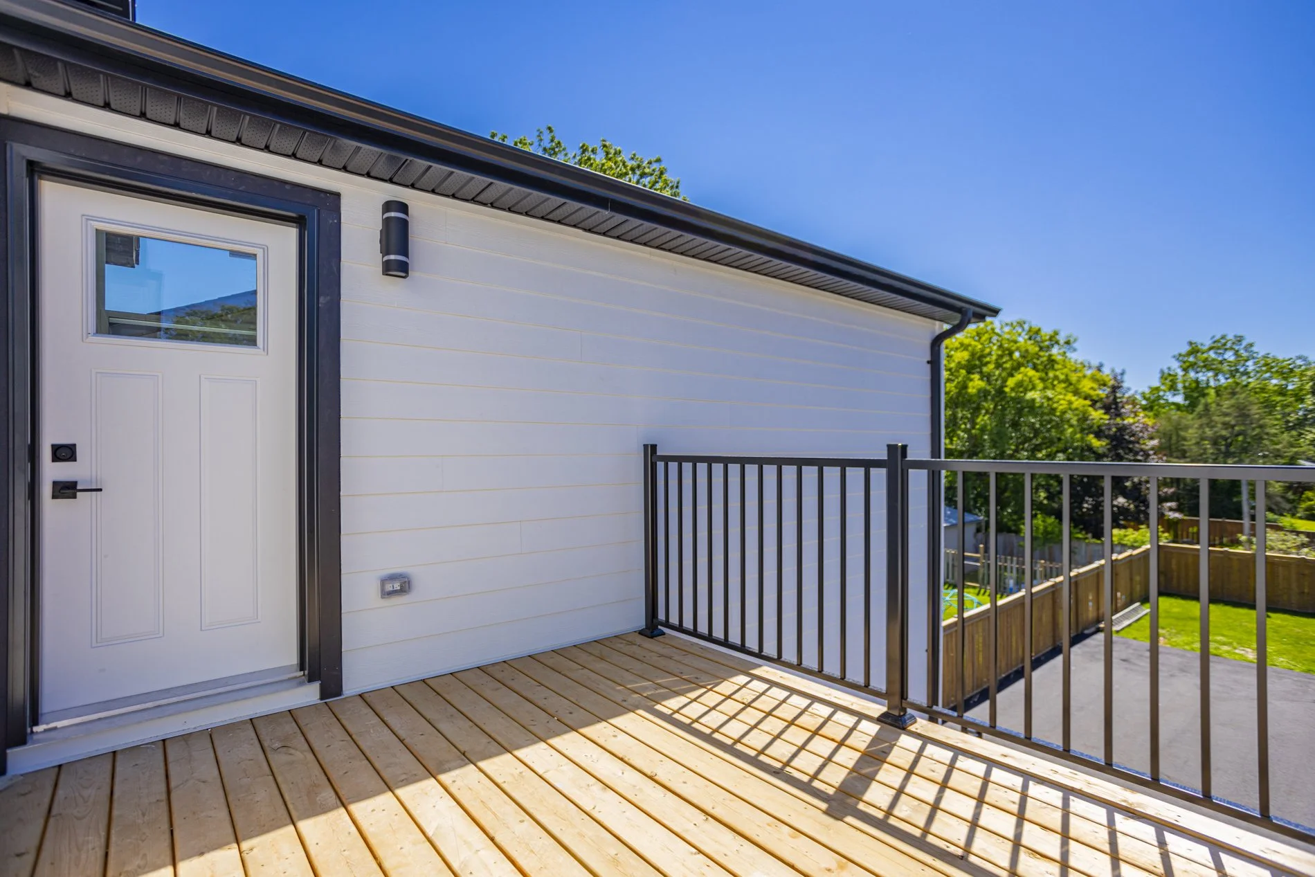 285 William St - Unit 4_18.JPG