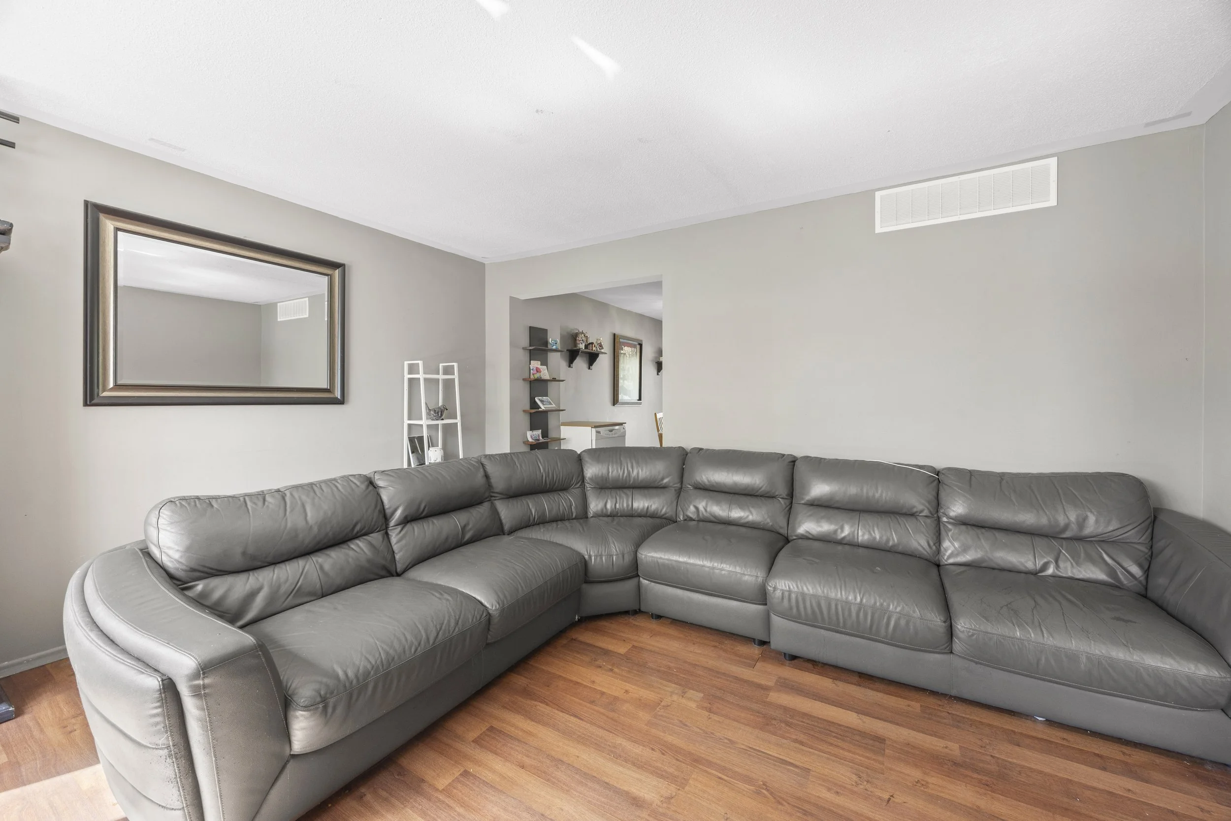 1769 Aldersbrook Rd -10.JPG
