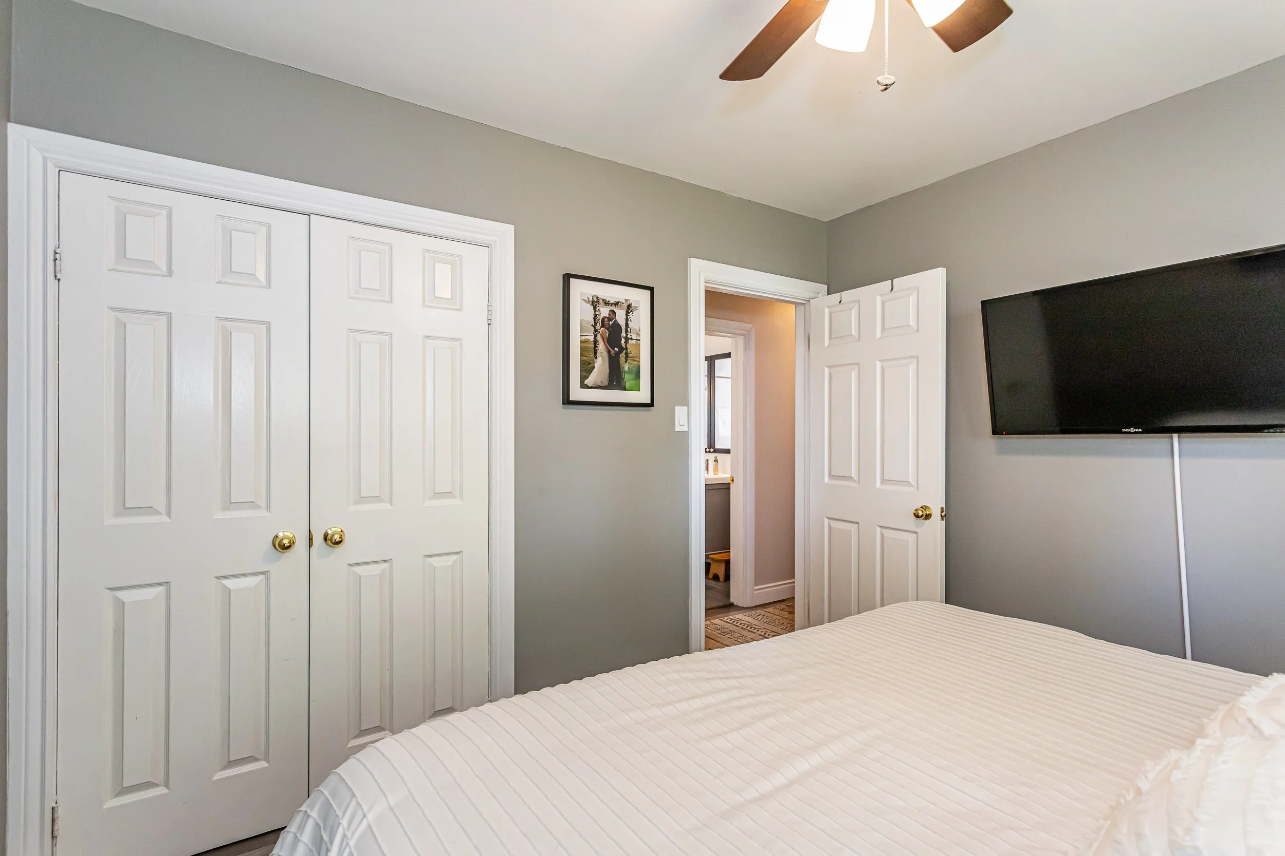 310 Manitoulin Dr-14.jpg