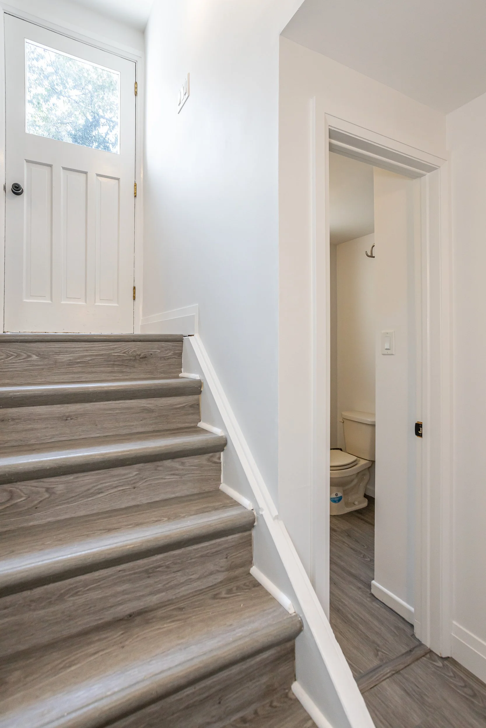 278 Grand View Ave-25.jpg