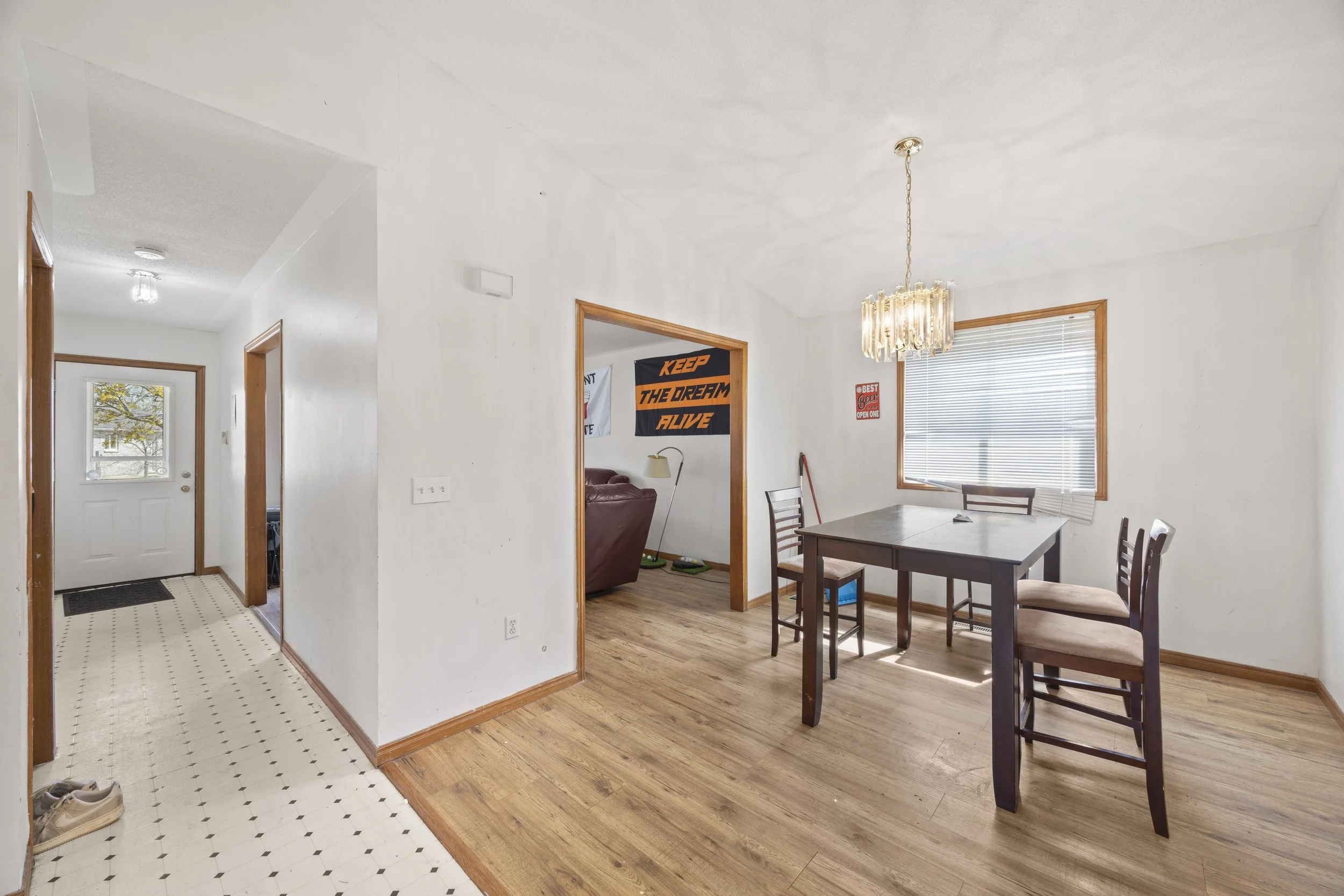 351 Fleming Dr -15.JPG