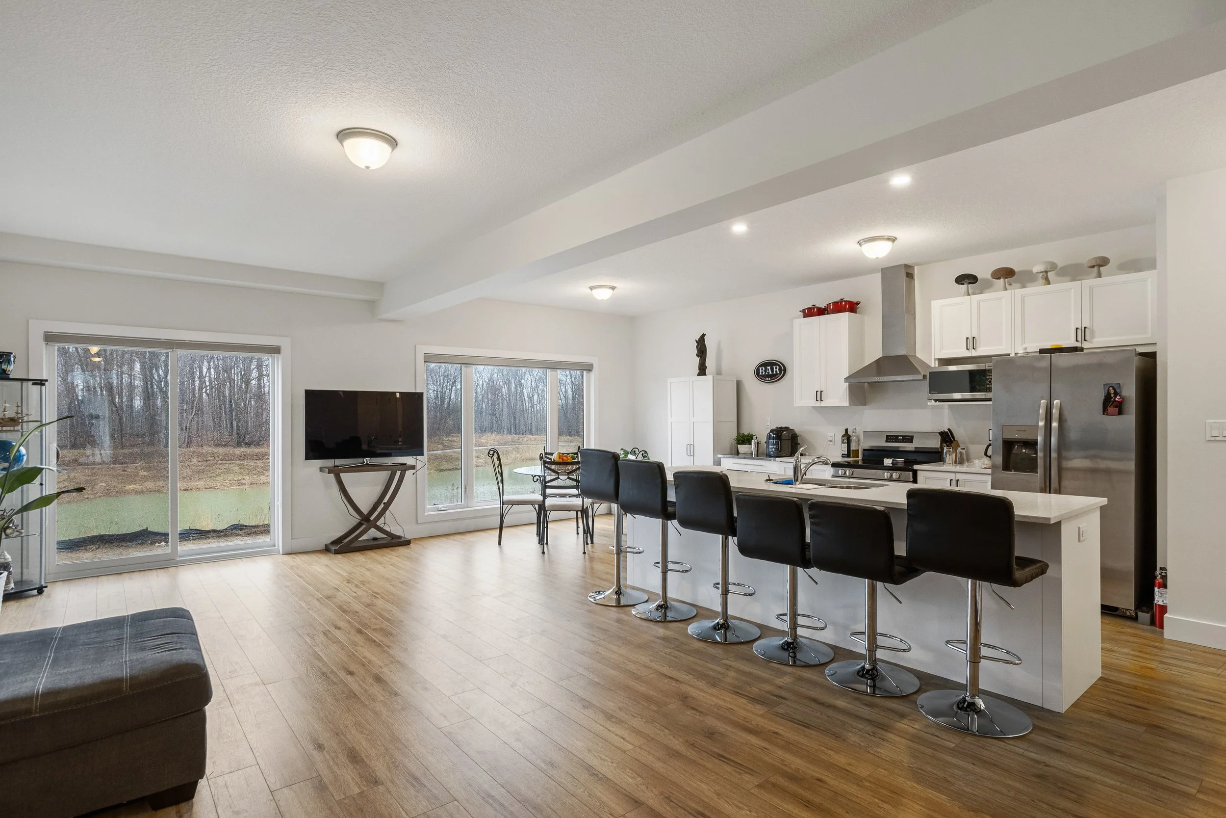 2677 Bobolink Ln-7.jpg