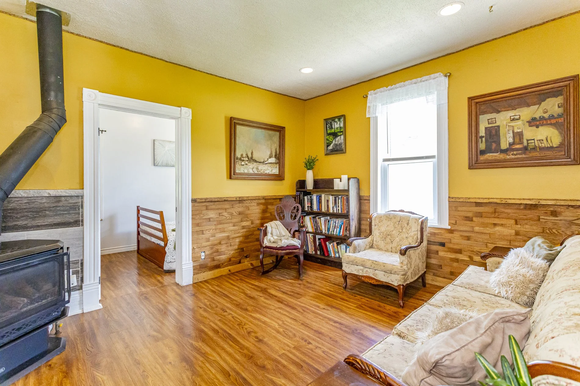 151 Simpson St_08.jpg