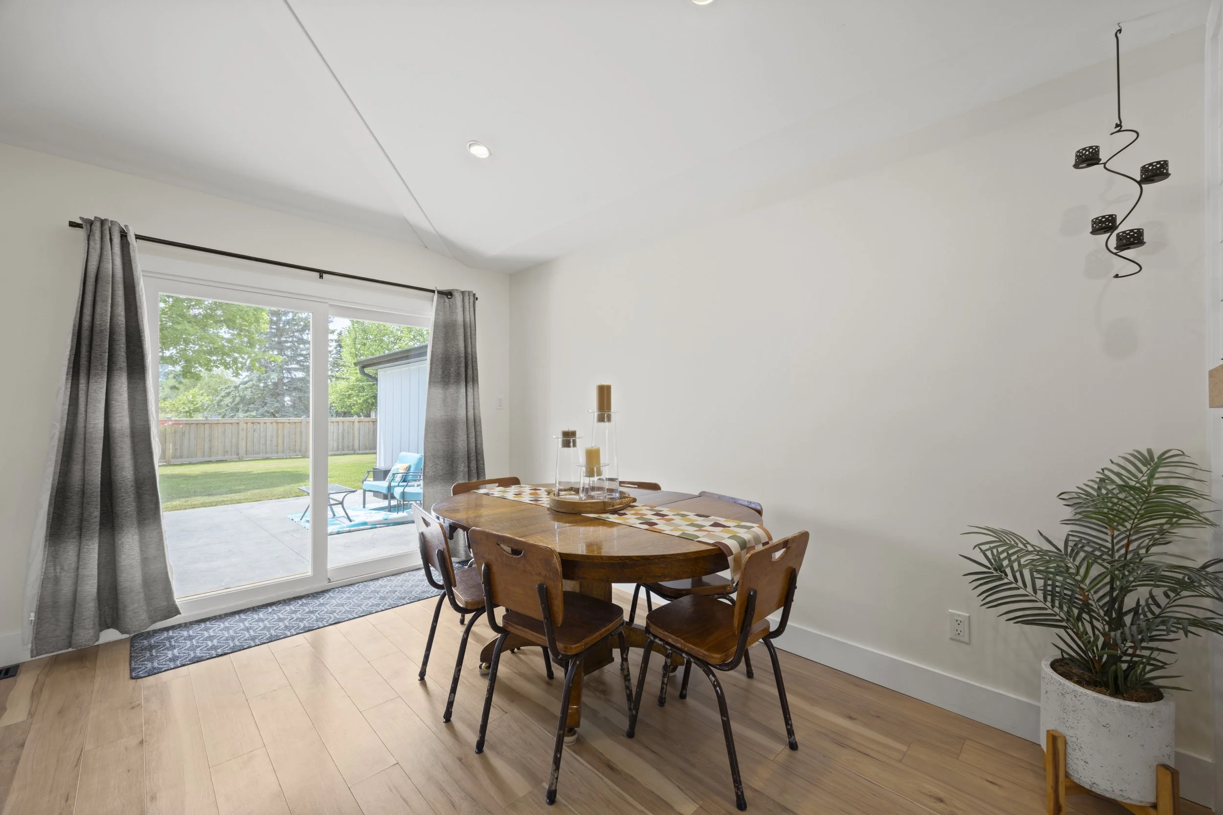 167 Mcleod St -20.JPG