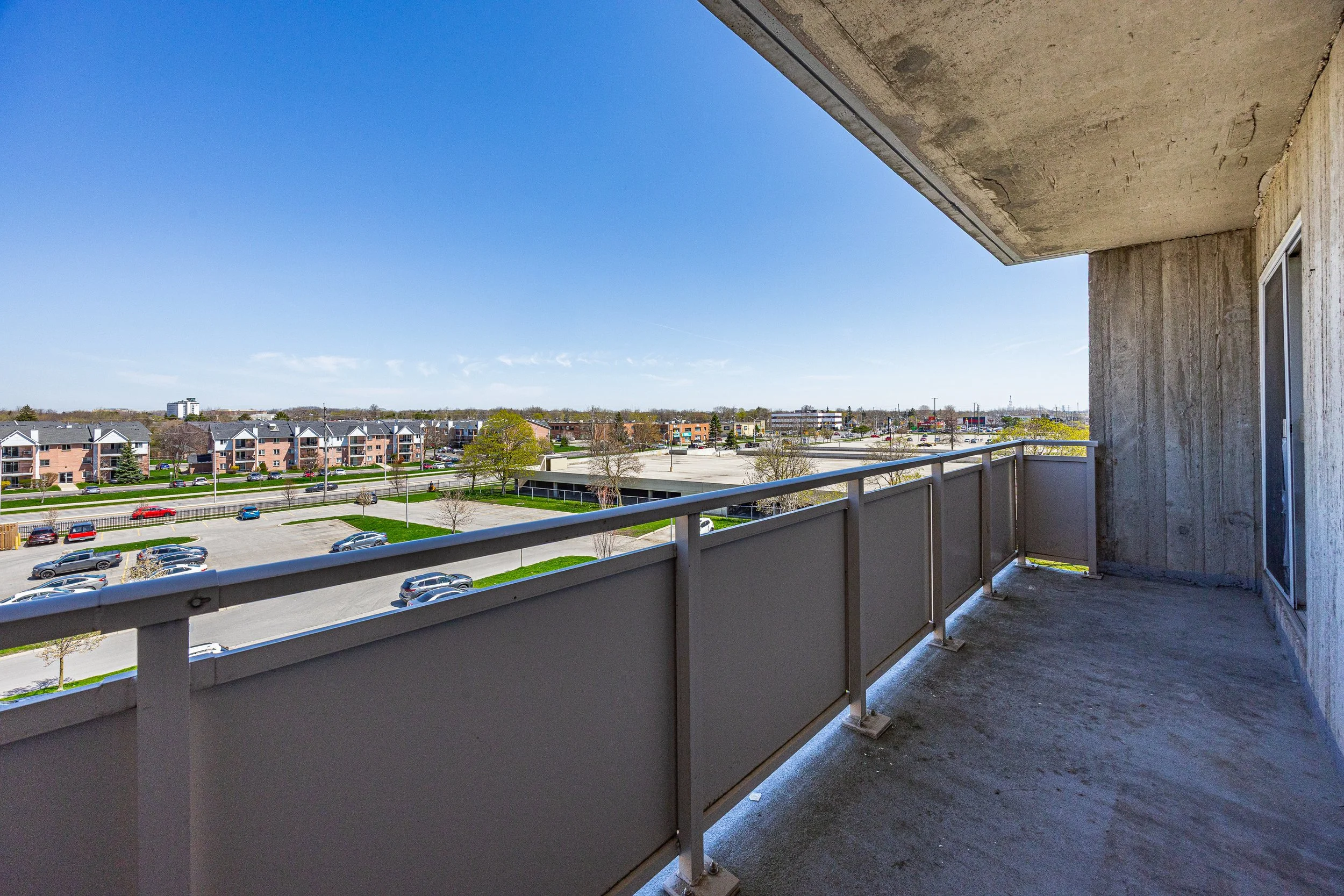 504-1104 Jalna Blvd -33.jpg