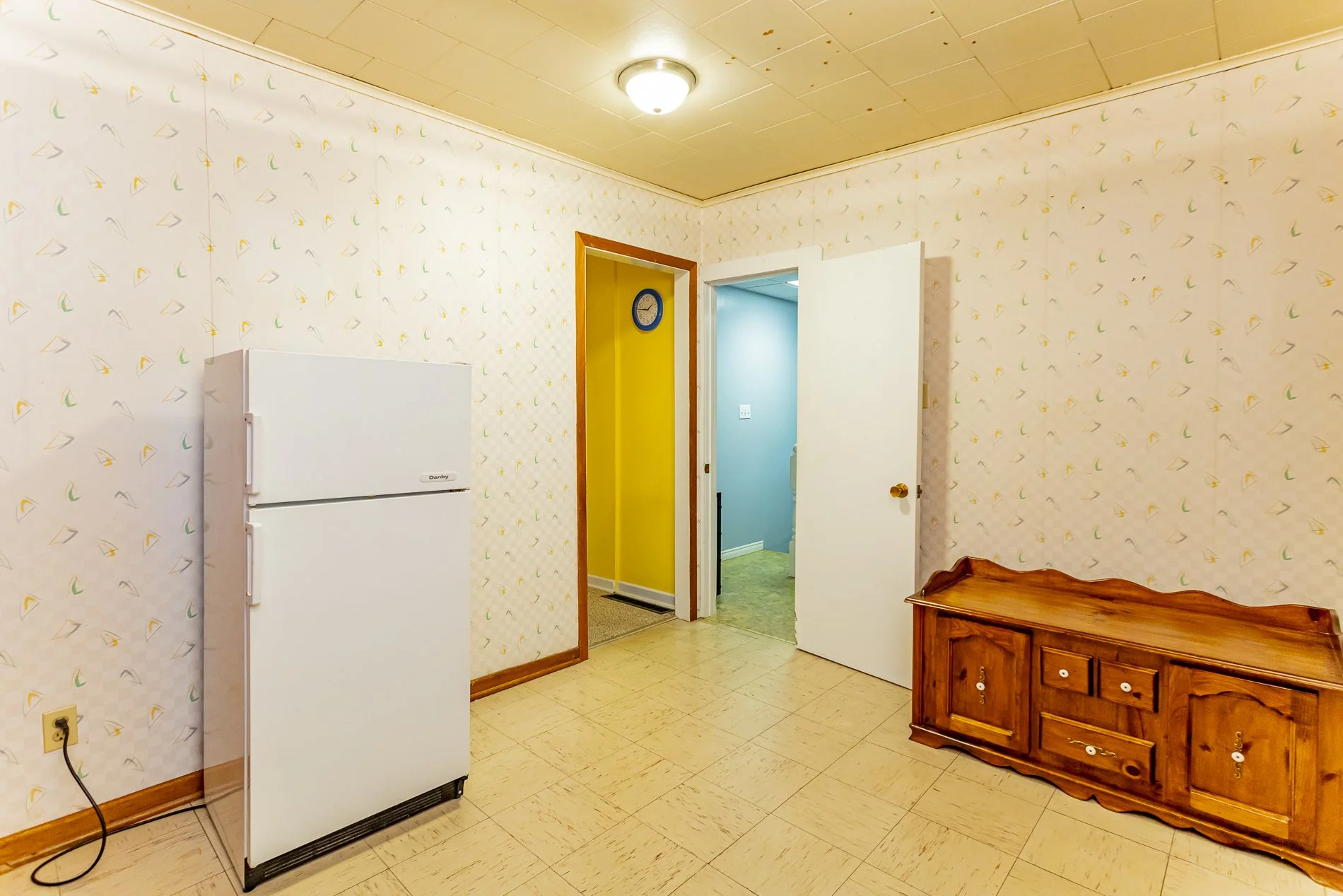 23909 Denfield Rd_28.jpg