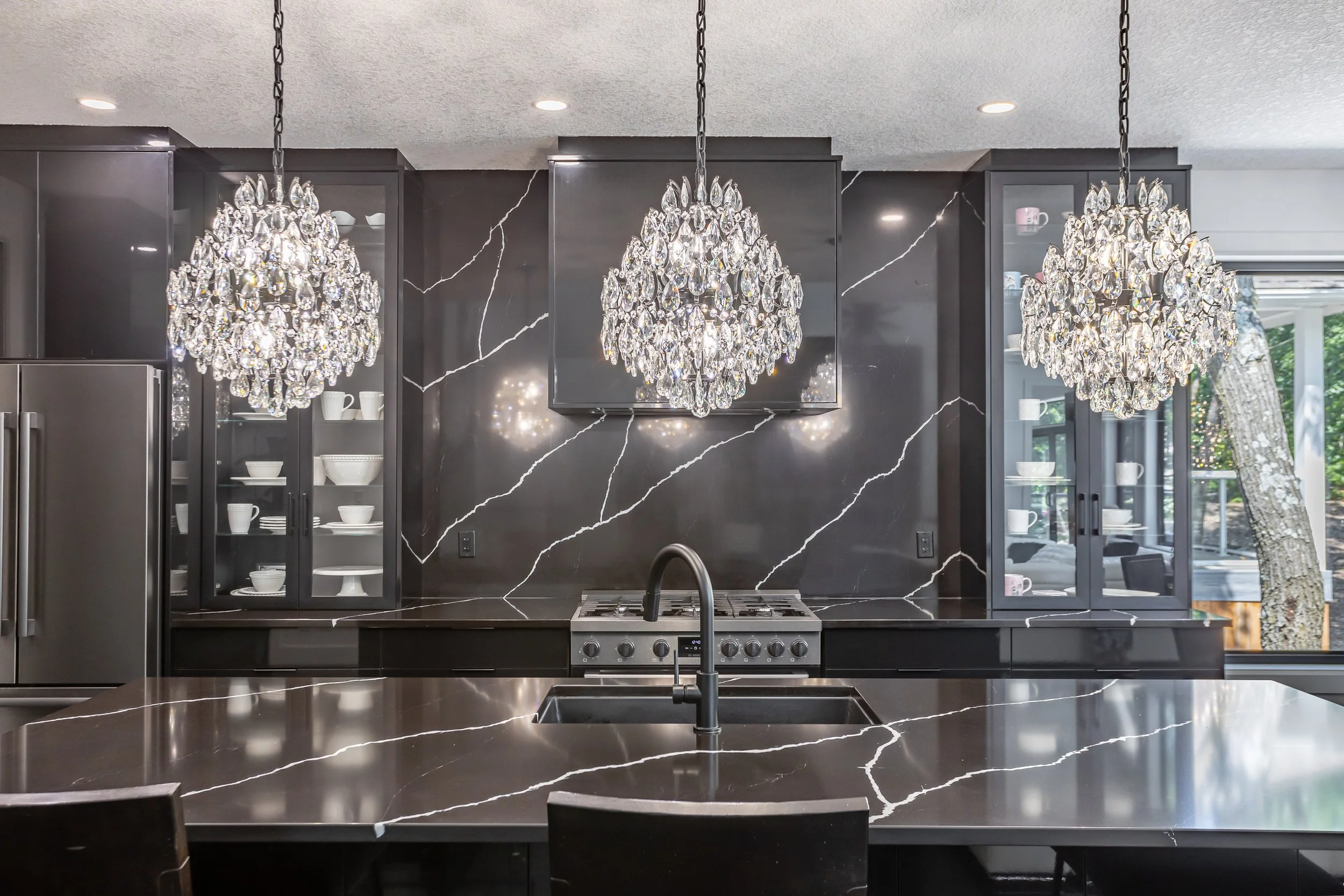 10143 Pinery Bluffs-2.jpg