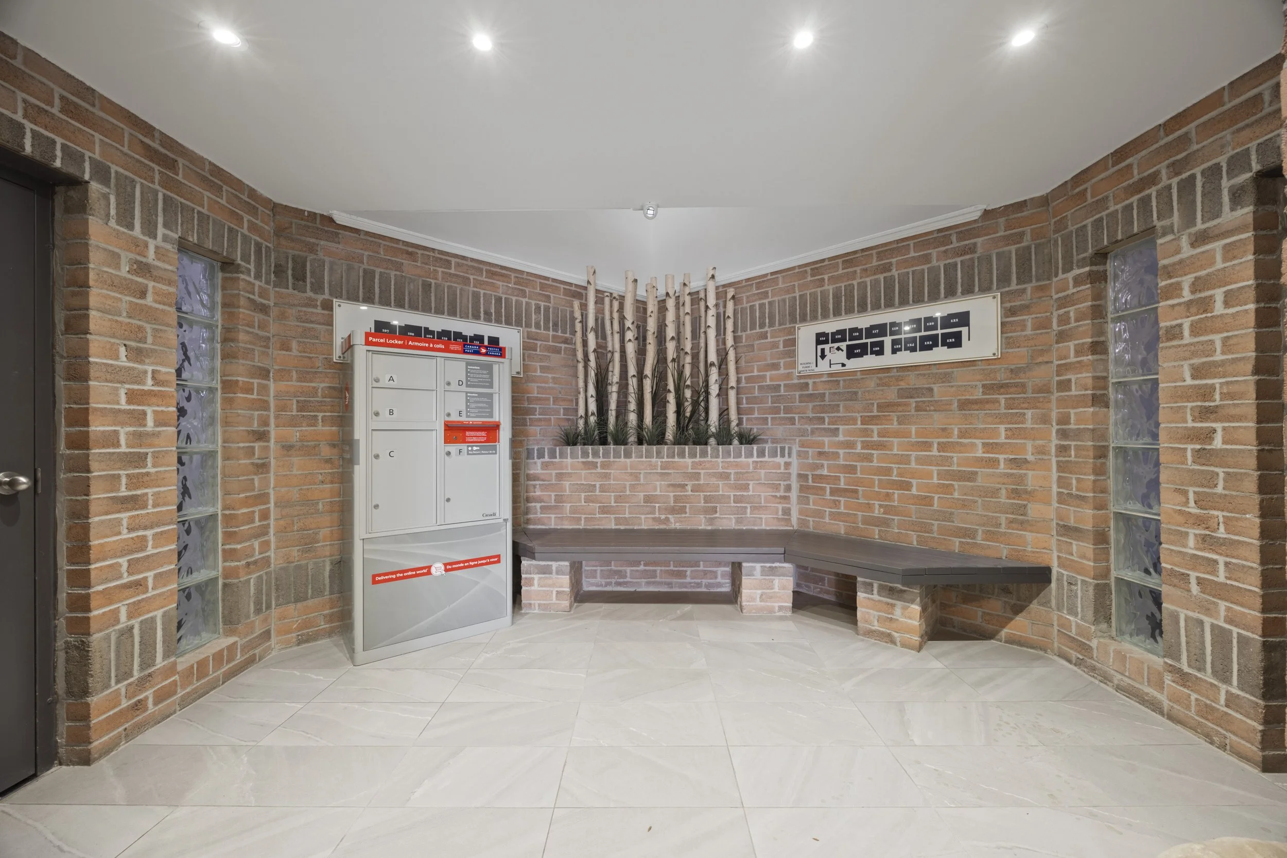 208 - 2228 Trafalgar St -31.JPG