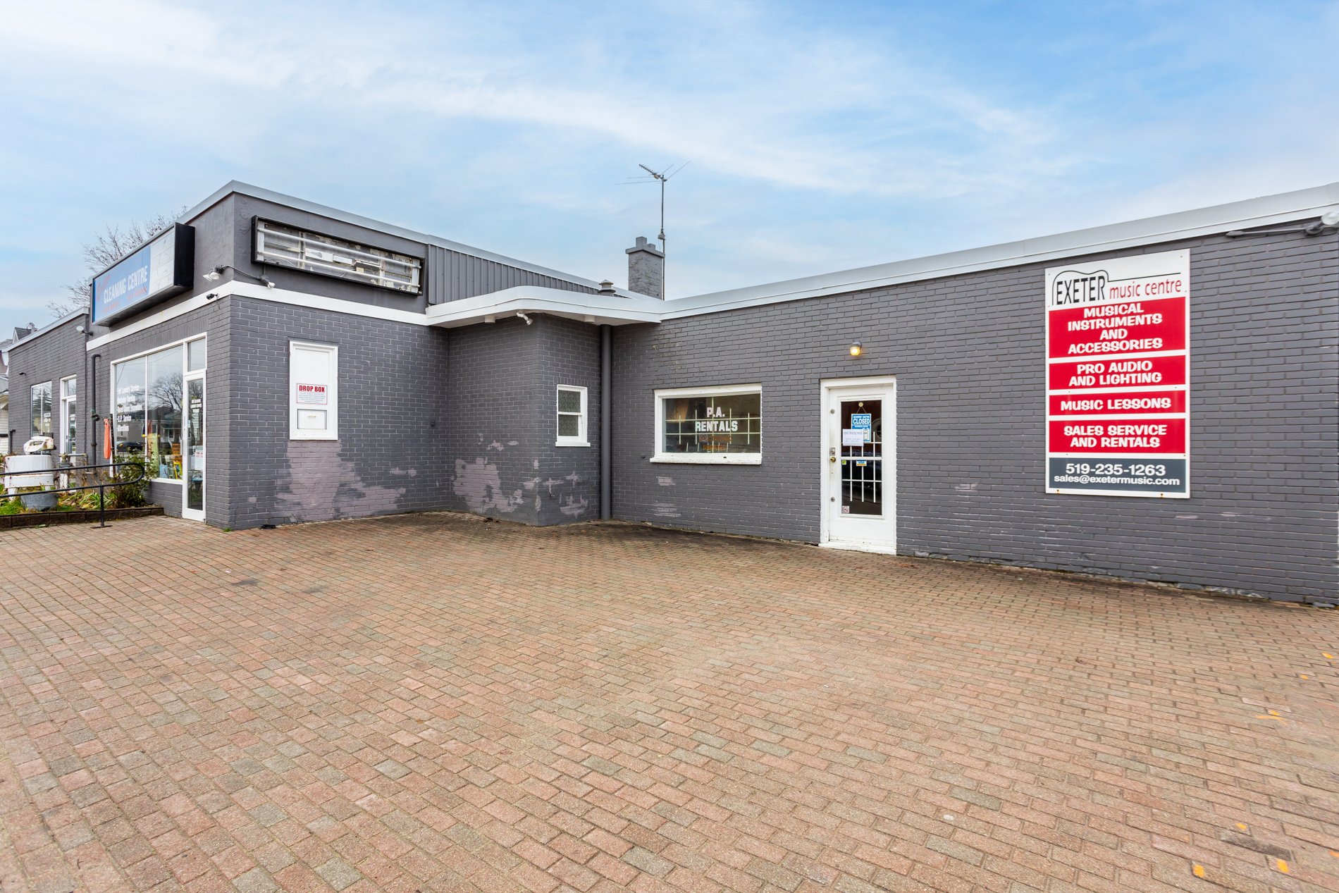 342 Main St S-6.jpg