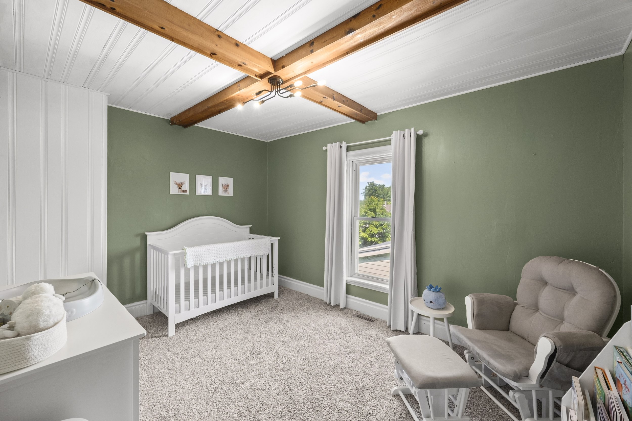 152 Wonham St S -27.jpg
