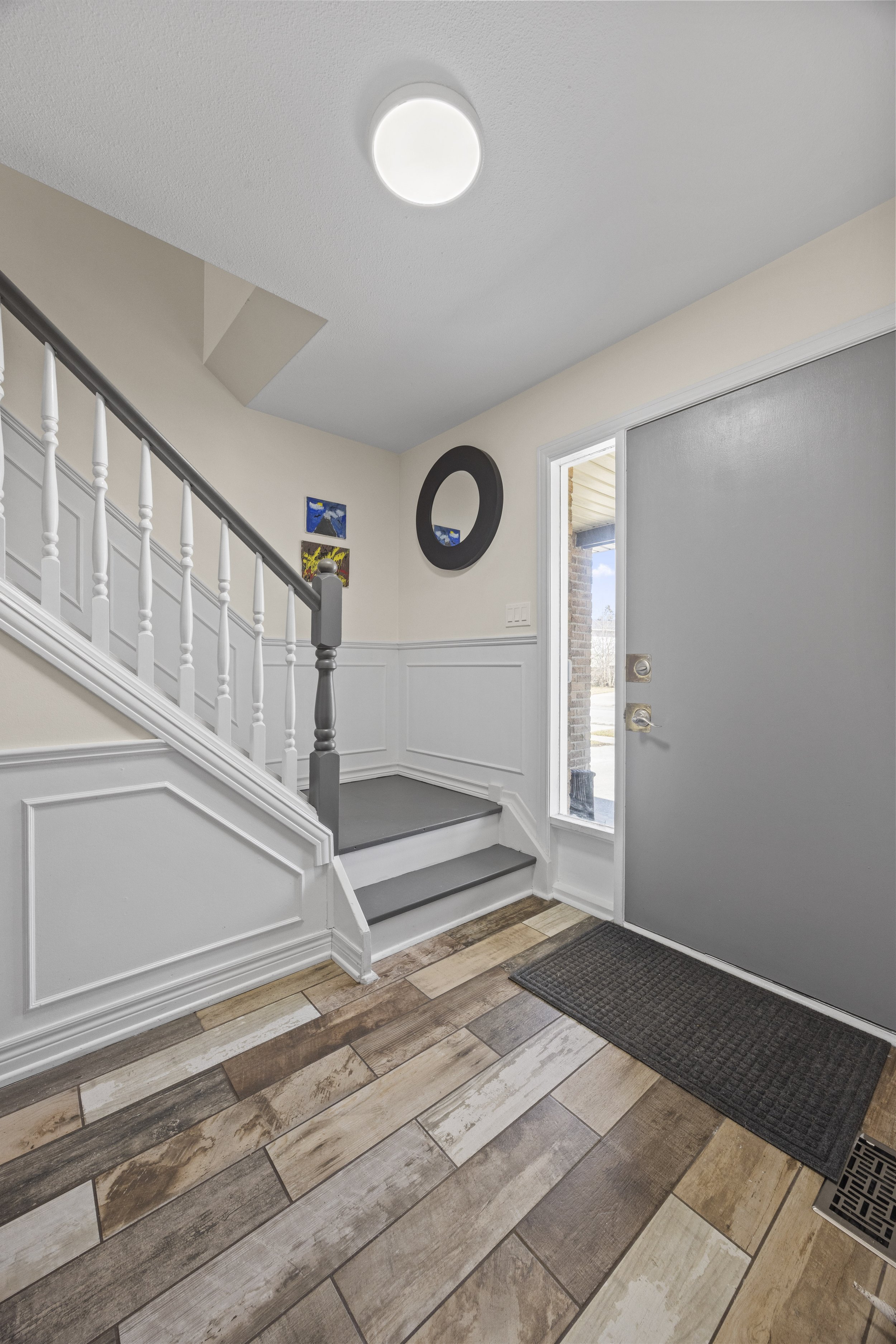 931 Farnham Rd -08.JPG