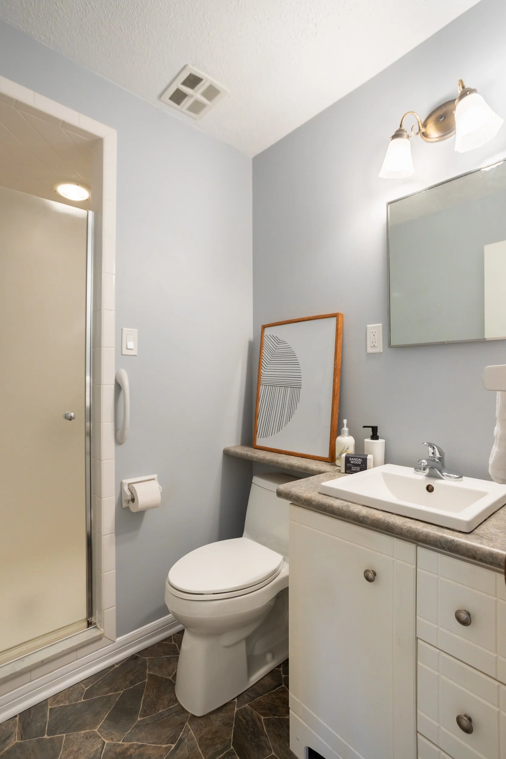 139 Springfield Cres-30.jpg