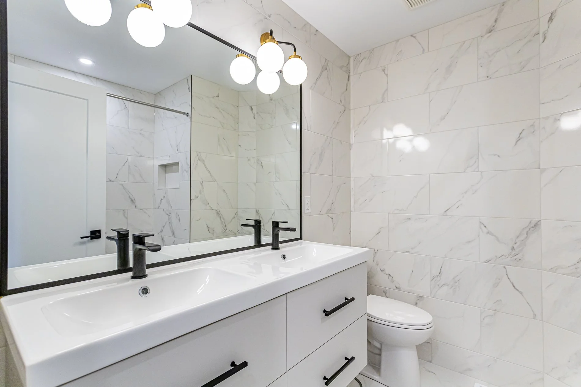 114 Edgewater Blvd_34.jpg