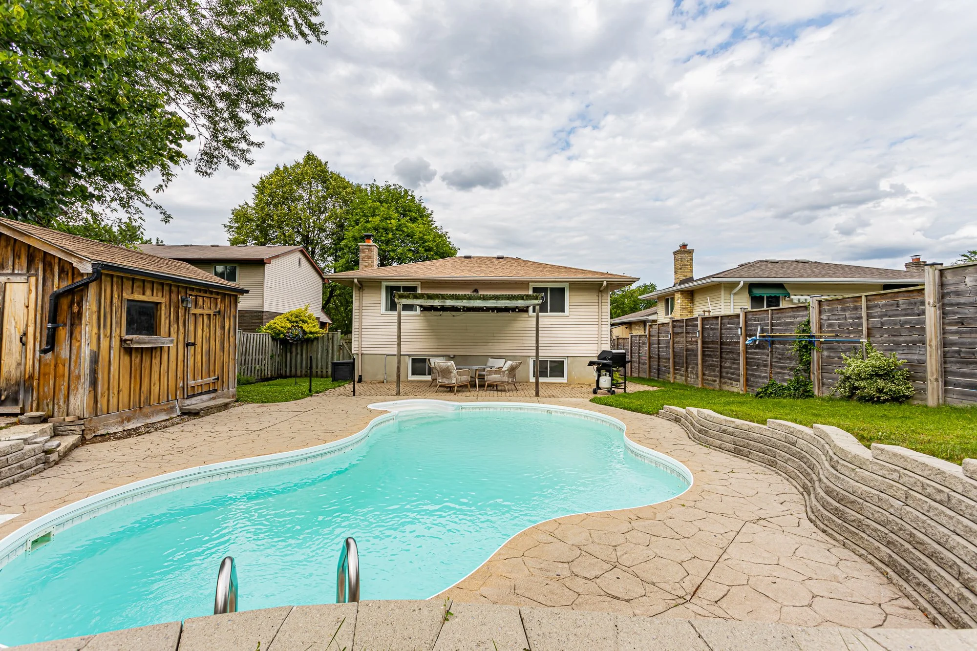 674 Chiddongton Ave-44.jpg