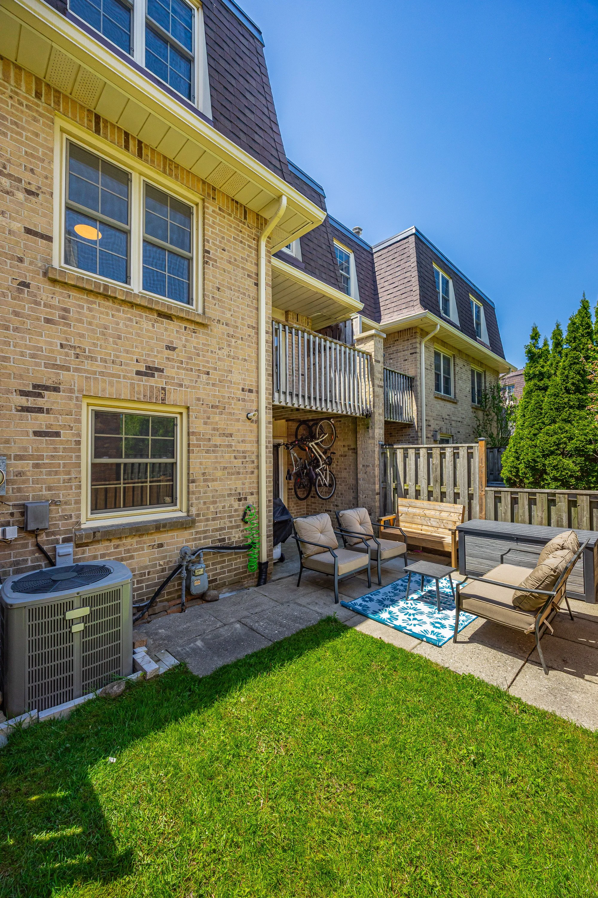 166-900 Pond View Rd -39.jpg