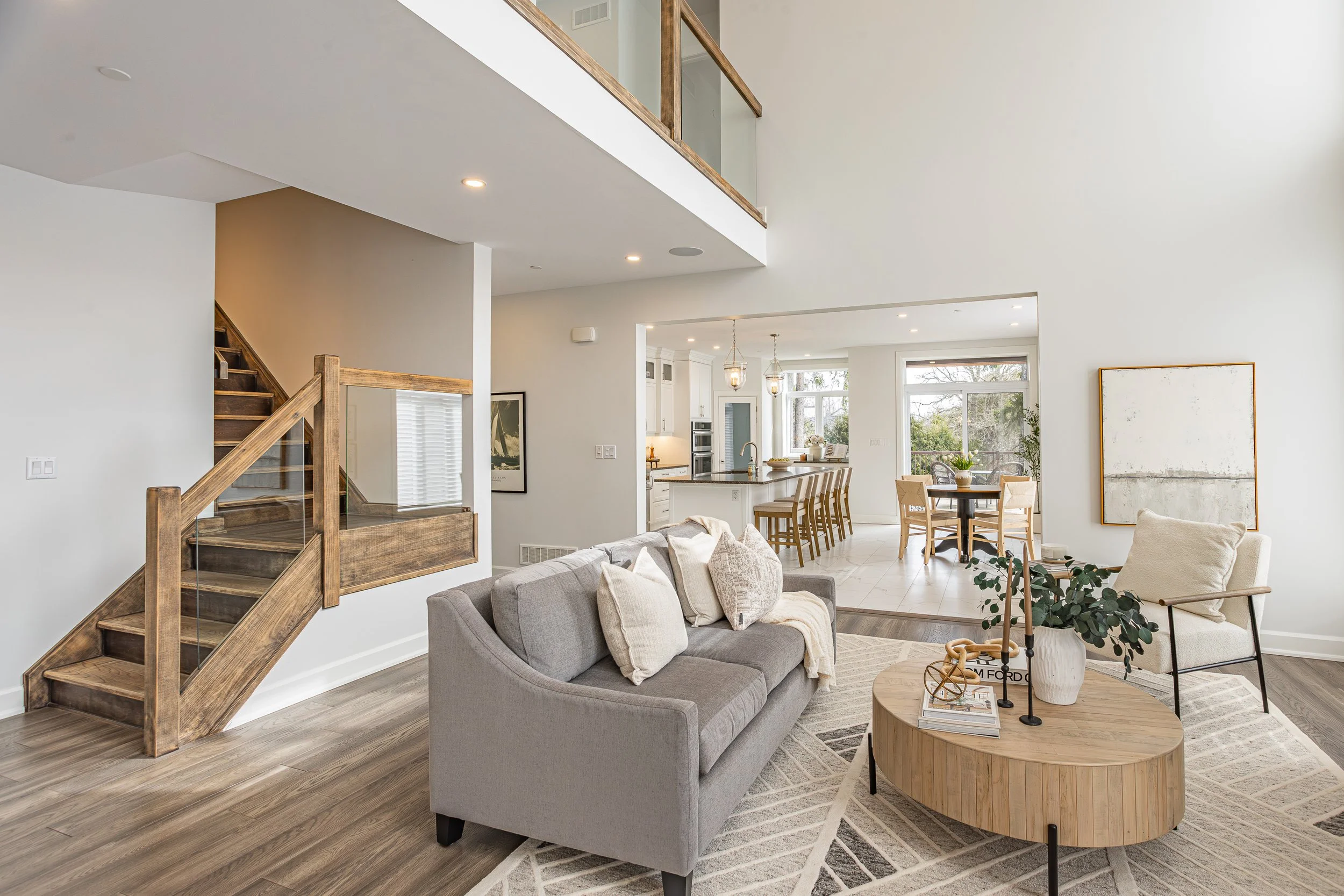 2-159 Windermere Rd-17.jpg