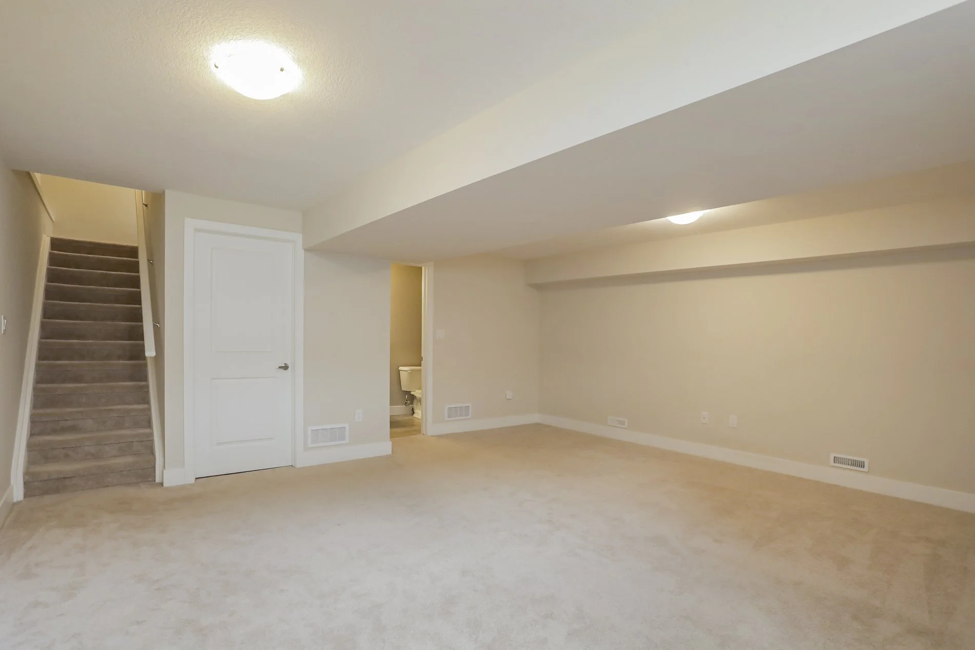57-1960 Dalmagarry Rd_42.jpg