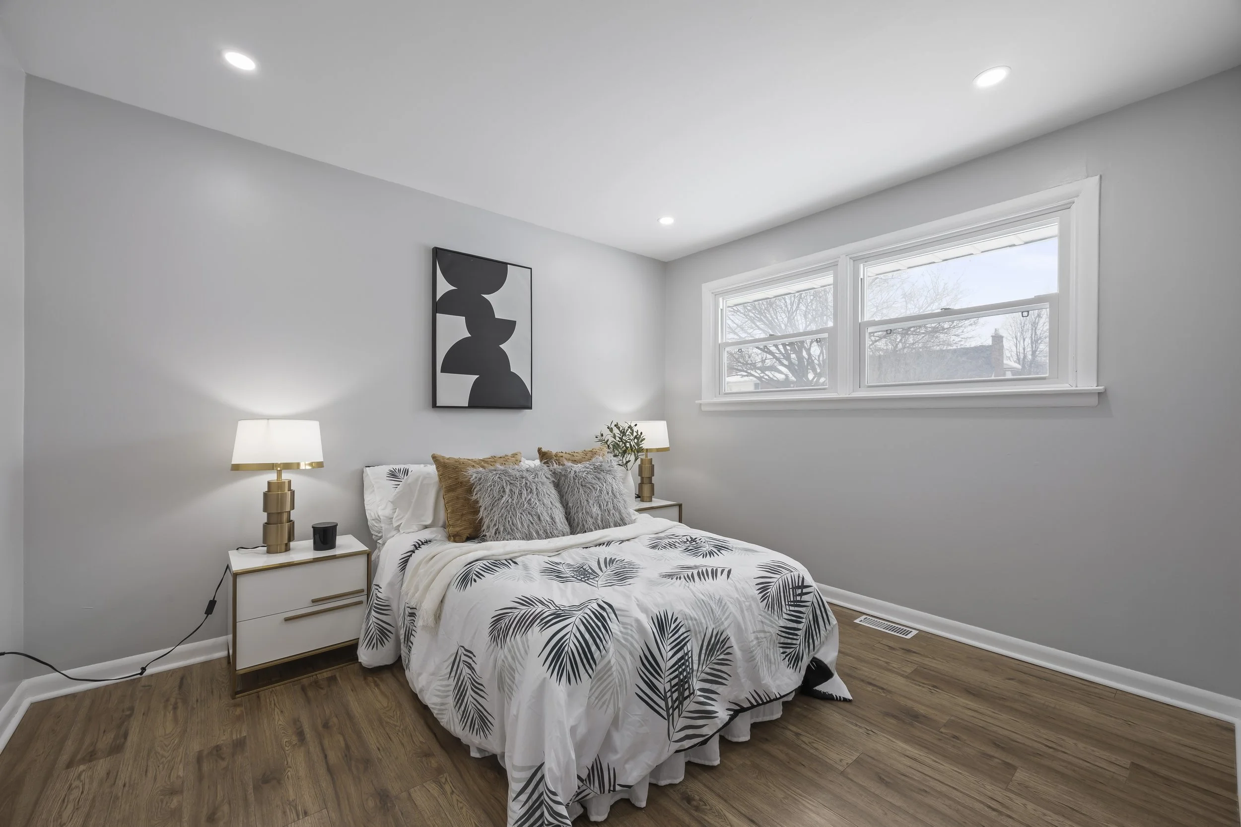 149 Jasper Cres -19.JPG